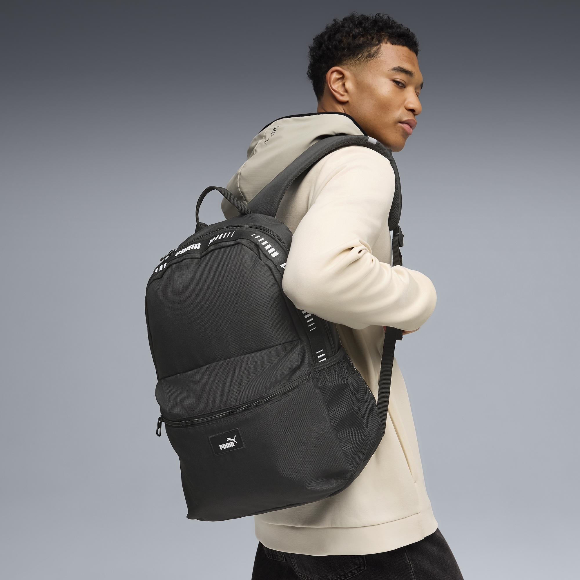 Рюкзак PUMA Phase Tape Backpack 092200-01 чорнийфото