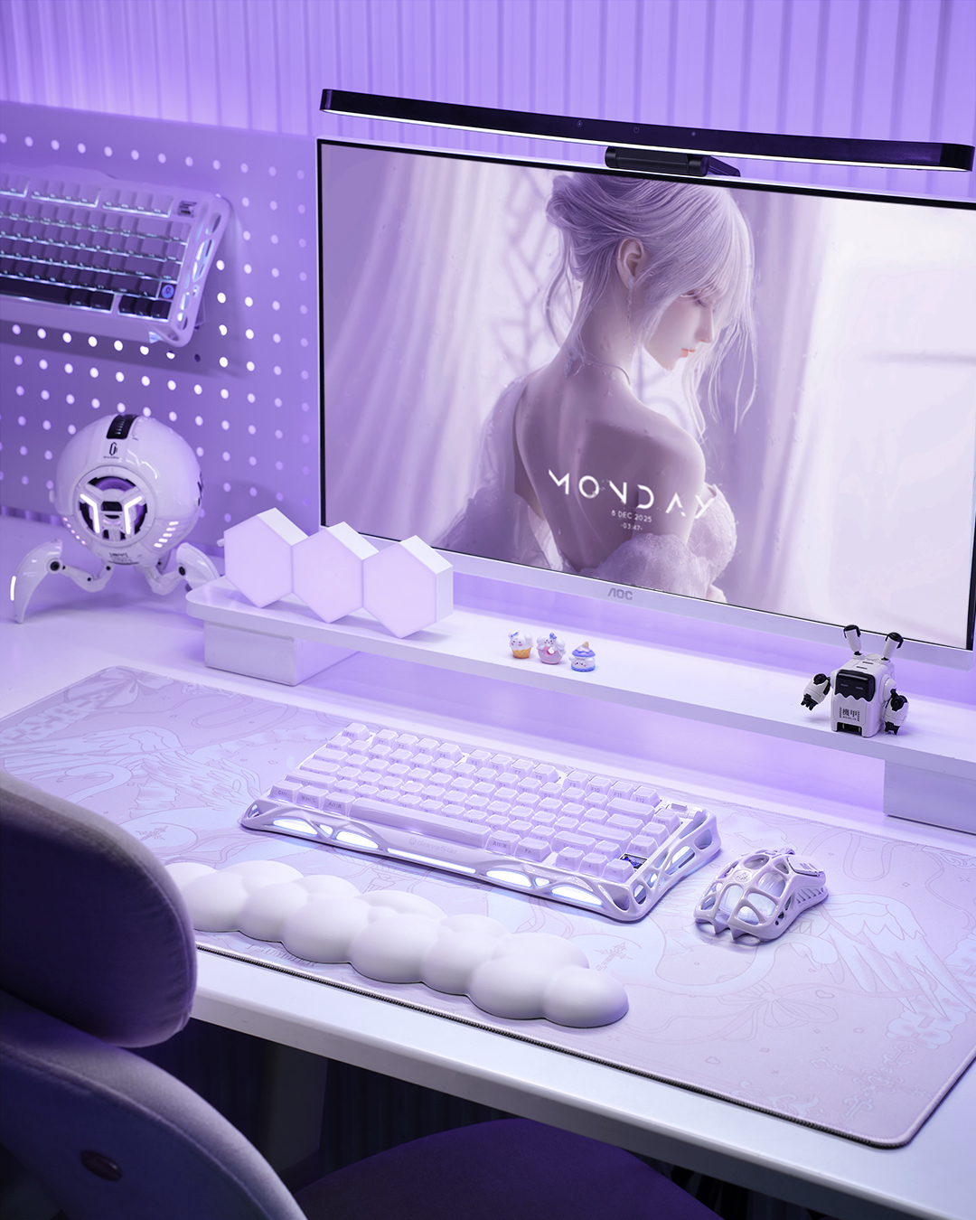 Ігрова миша GravaStar Mercury M1 Pro BT/WL/USB-A RGB Lavender Purple (GRAVASTARM1PRO_PL)фото