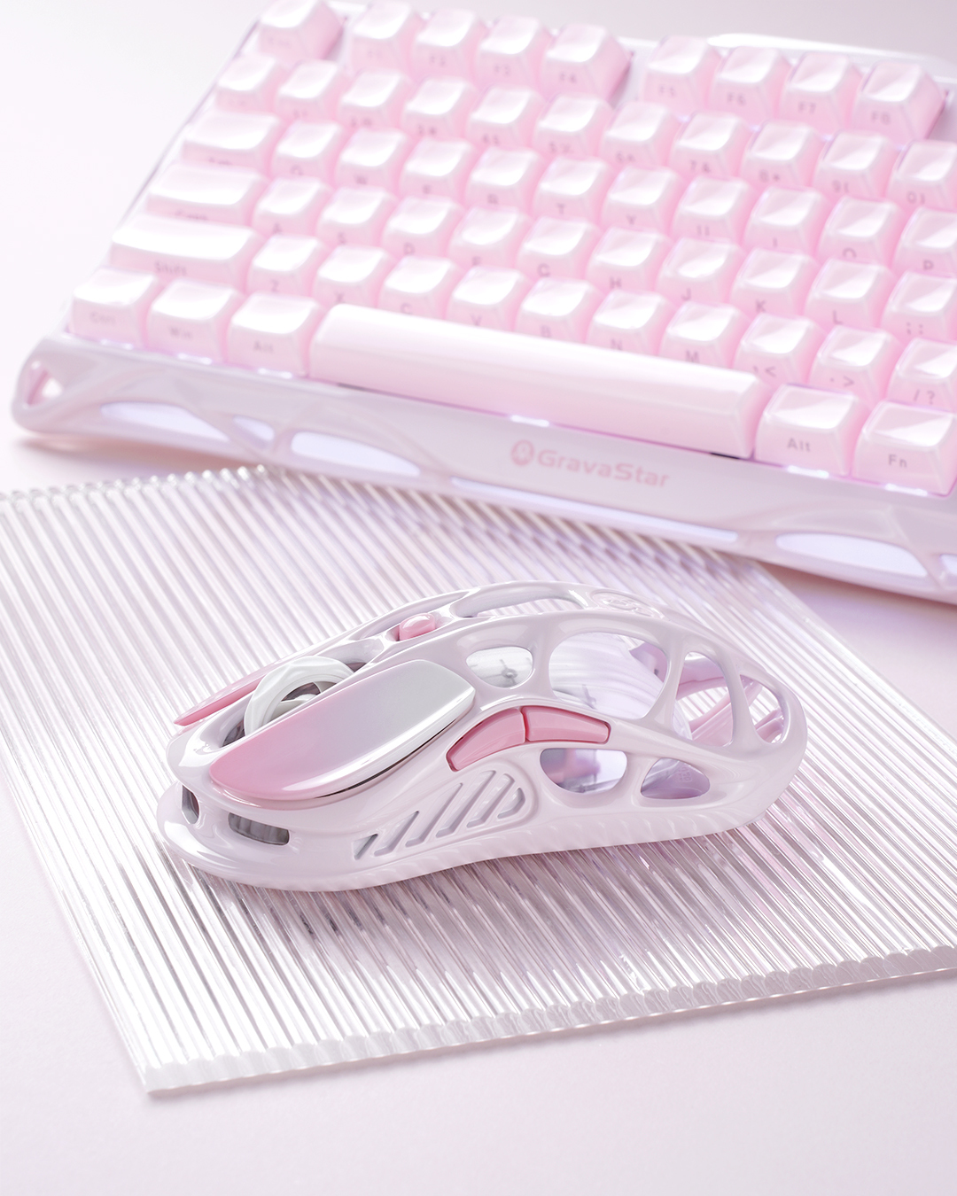 Игровая мышь GravaStar Mercury M1 Pro BT/WL/USB-A RGB Sakura Pink (GRAVASTARM1PRO_PNK) фото 