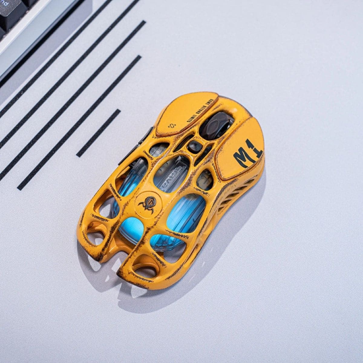 Ігрова миша GravaStar Mercury M1 Pro BT/WL/USB-A RGB Battle-Worn Yellow (GSM1PRO_YLW)фото
