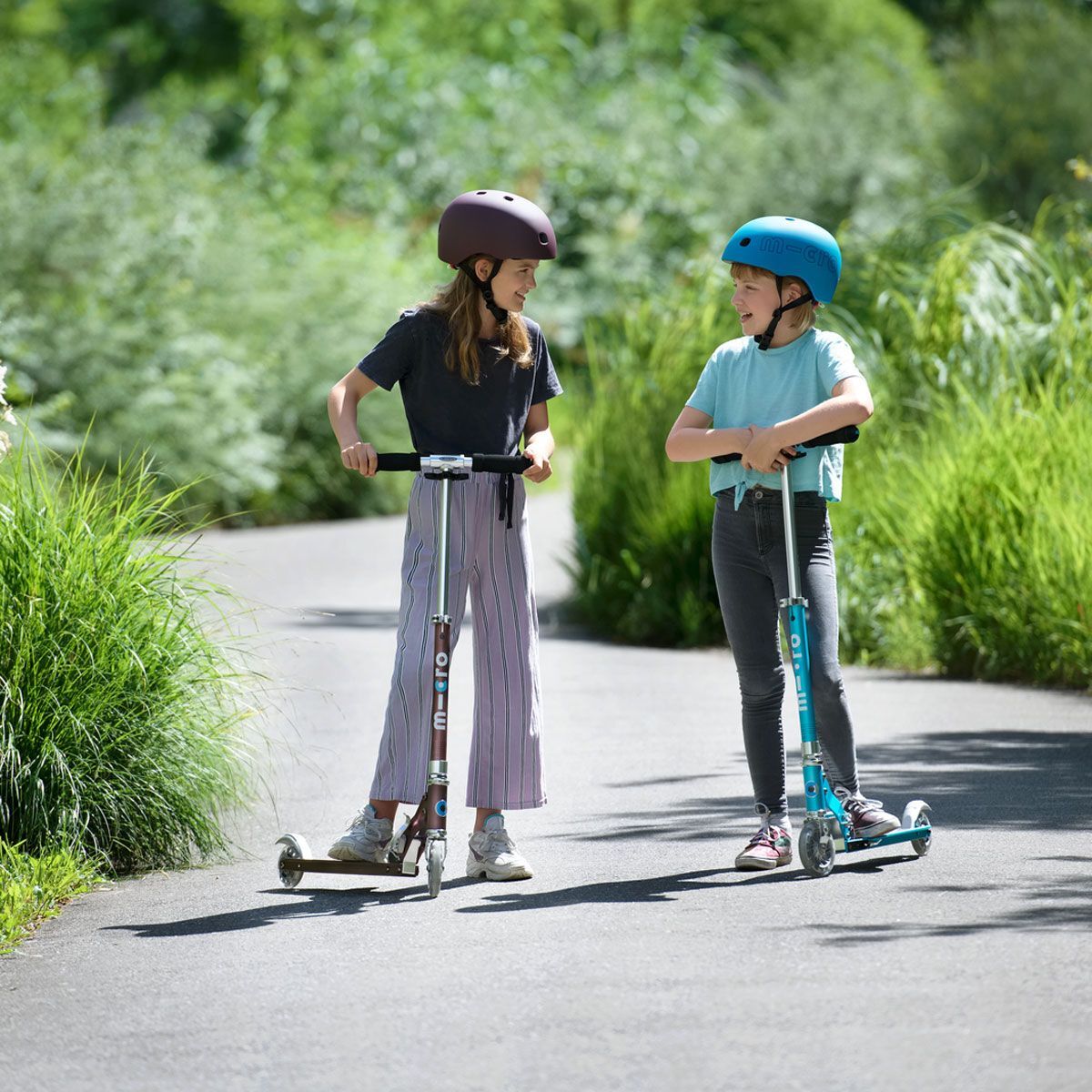 Самокат Micro серии Sprite LED – Голубой Океан (до 100 kg, двухколесный, свет) фото 
