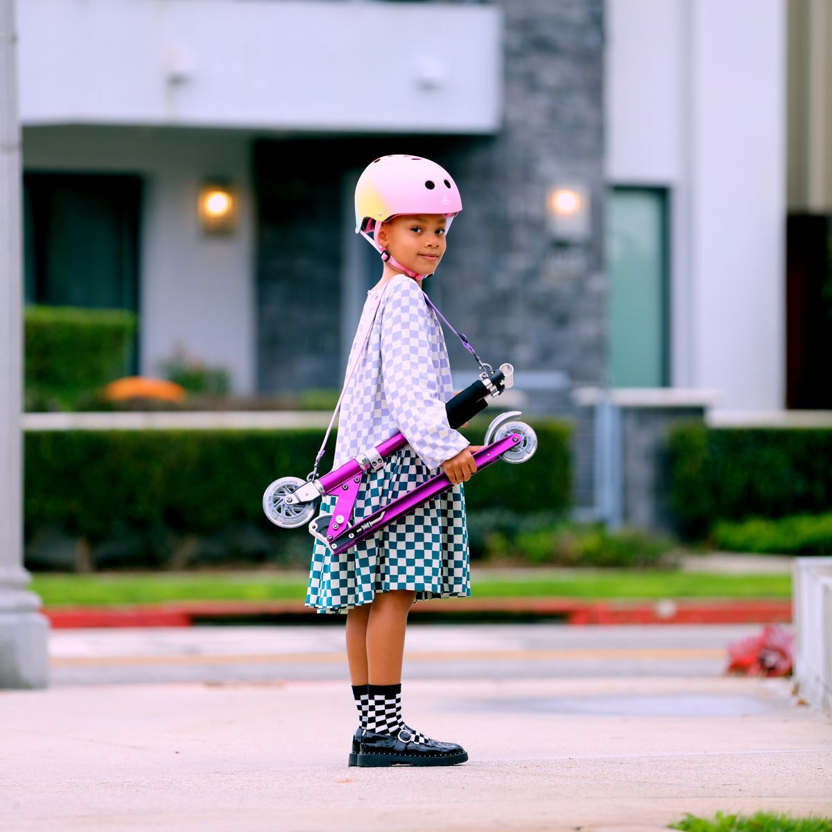 Самокат Micro серії Sprite - Пурпуровий Металік (складаний, до 100 kg, двоколісний)фото