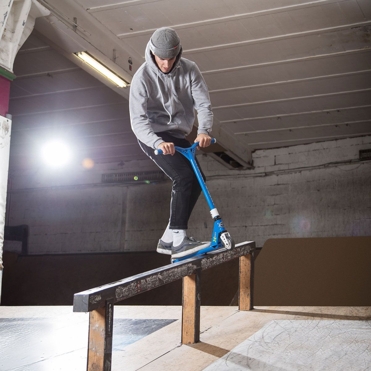 Самокат Micro серії Trixx & Ramp - Синій (до 100 kg, двоколісний, алюмін.)фото7