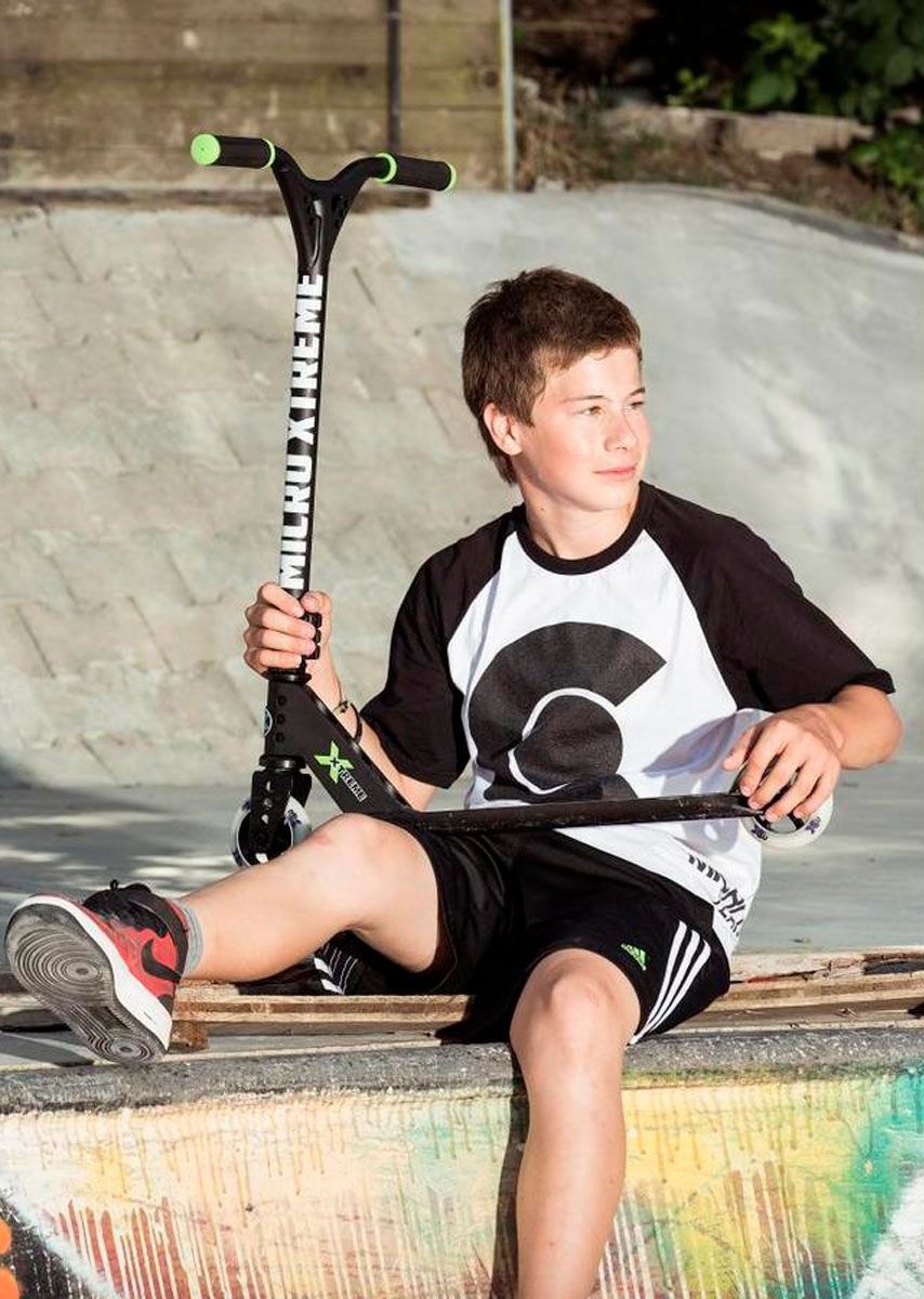 Самокат Micro серии Trixx&amp;Ramp - Черный (до 100 kg, двухколесный, алюмин.) фото 