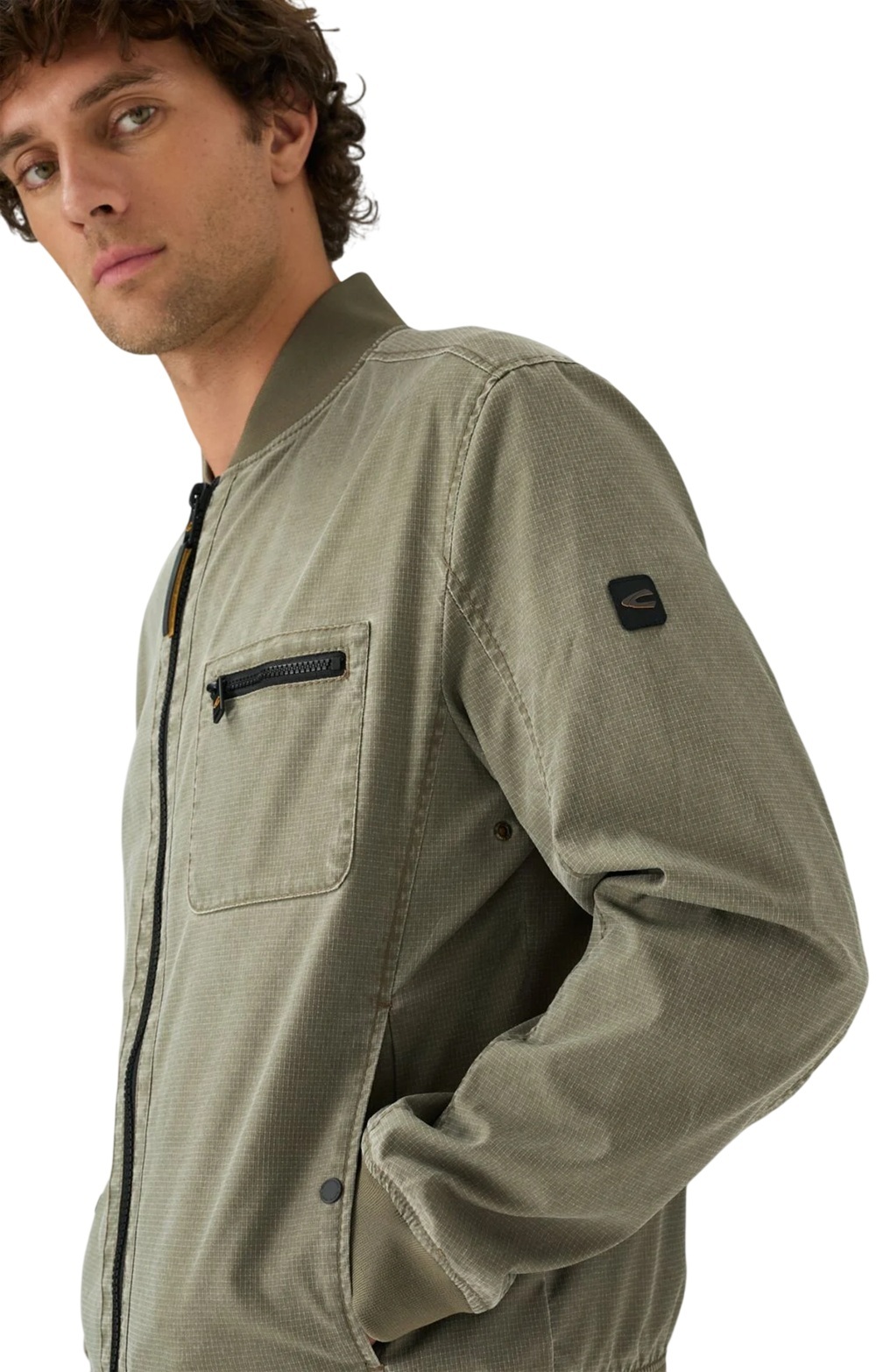 Ветровка мужская Camel Active Blousons 430470-7N86-35 52 оливковая фото 