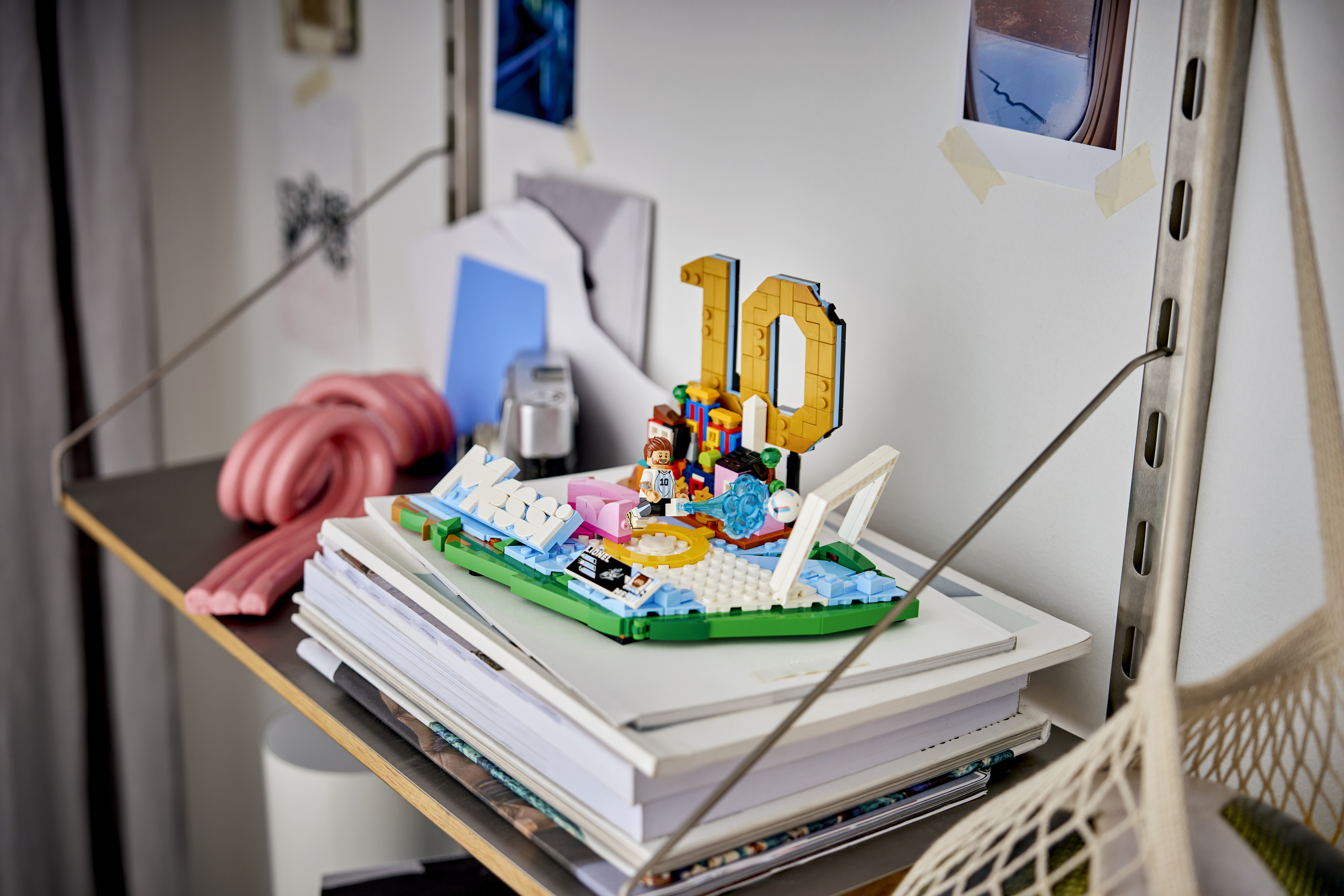 LEGO 43011 Editions Football Лионель Месси - лучшие моменты футбольных матчей фото 