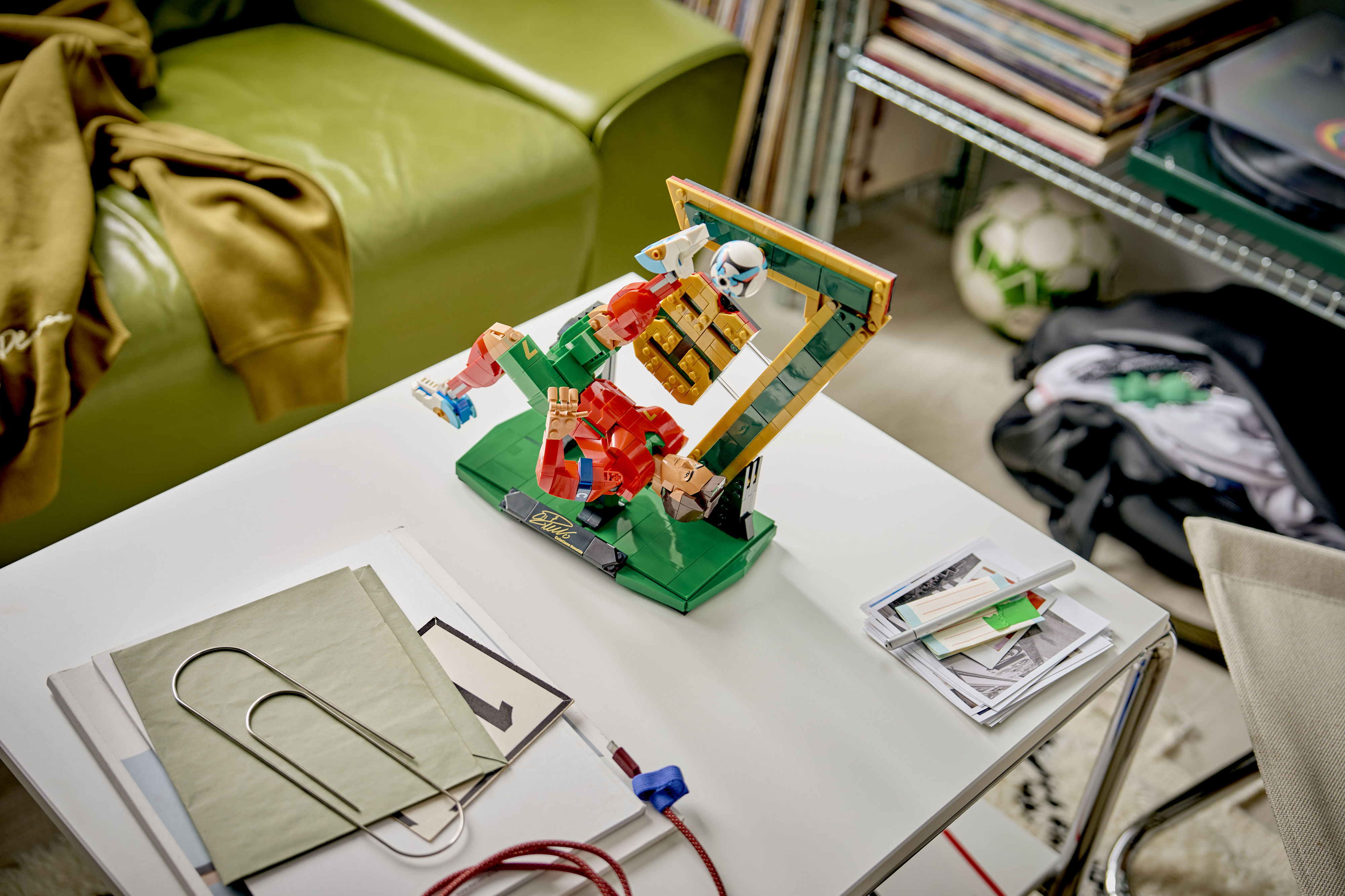 LEGO 43016 Editions Football Криштиану Роналду – легенда футбола фото 