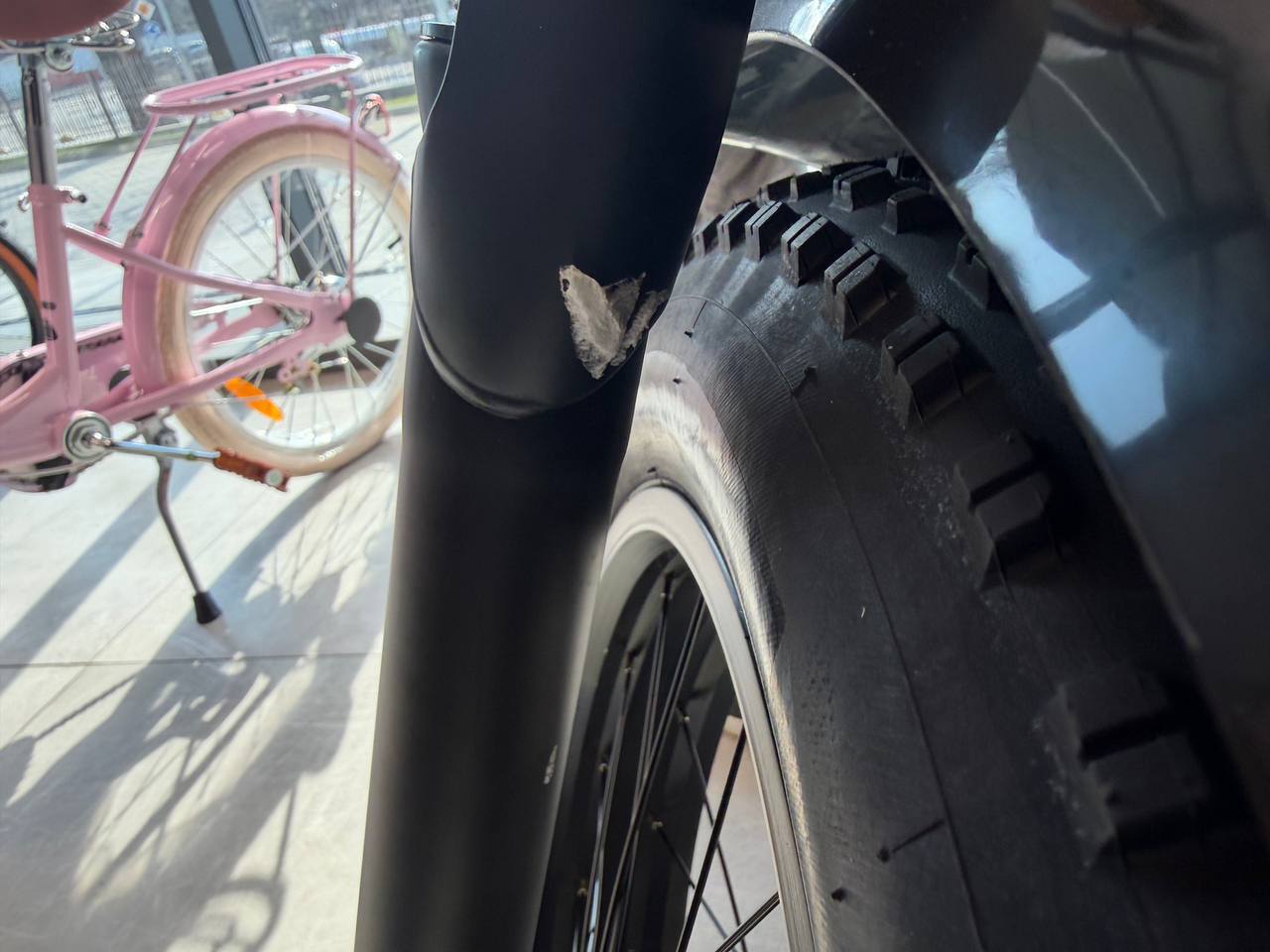 Електровелосипед 2E EB11 20", Червоно-Чорнийфото