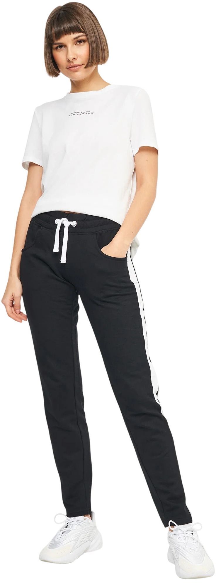 Спортивні штани жіночі JOMA Urban Street 901502.102 M чорніфото3