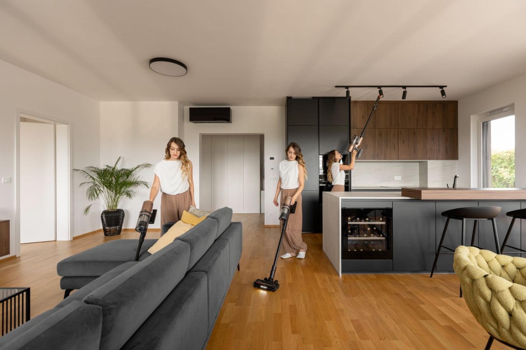 Аккумуляторный пылесос Gorenje SVC259449NDCO фото 15