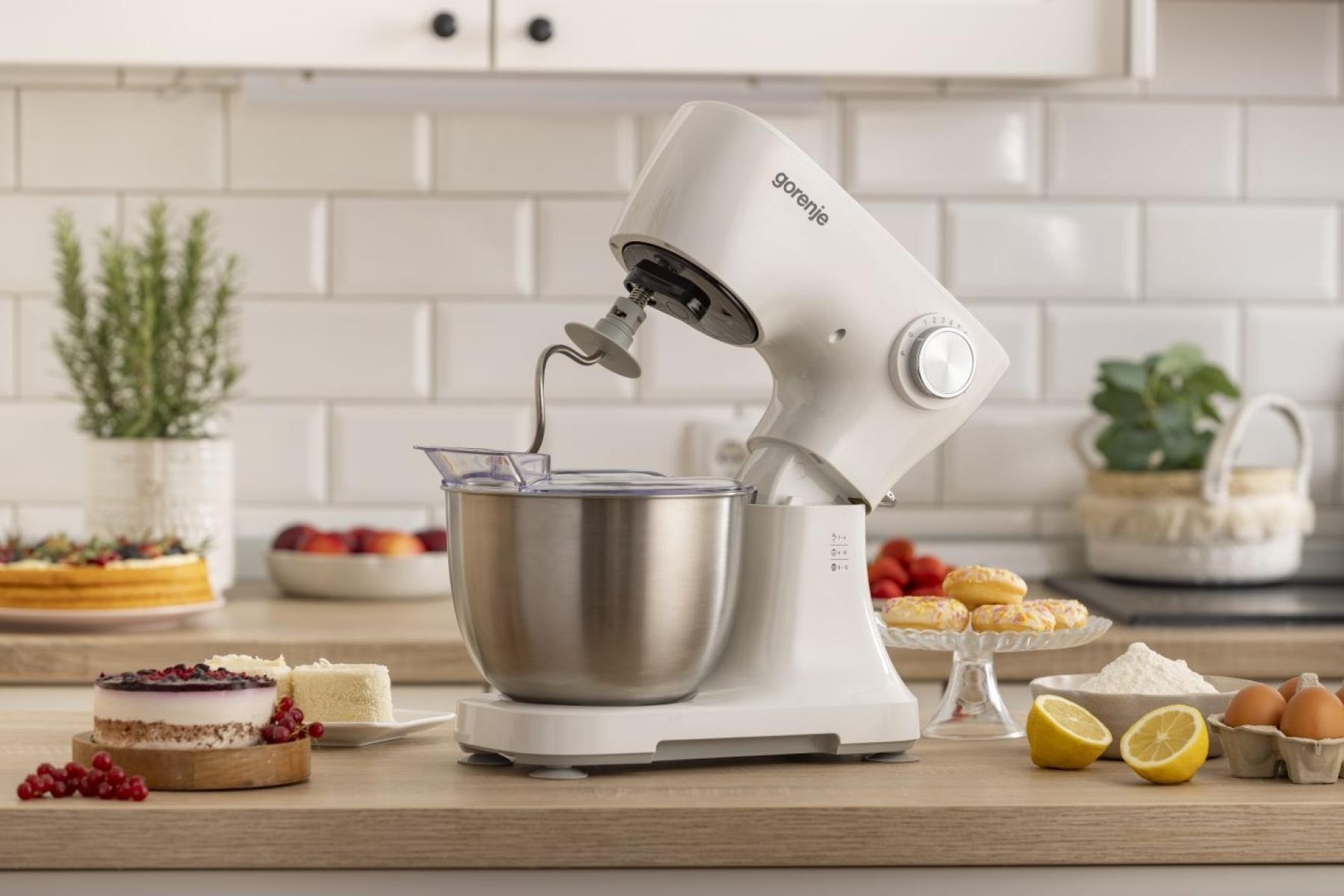 Кухонная машина Gorenje MMC800WS фото 