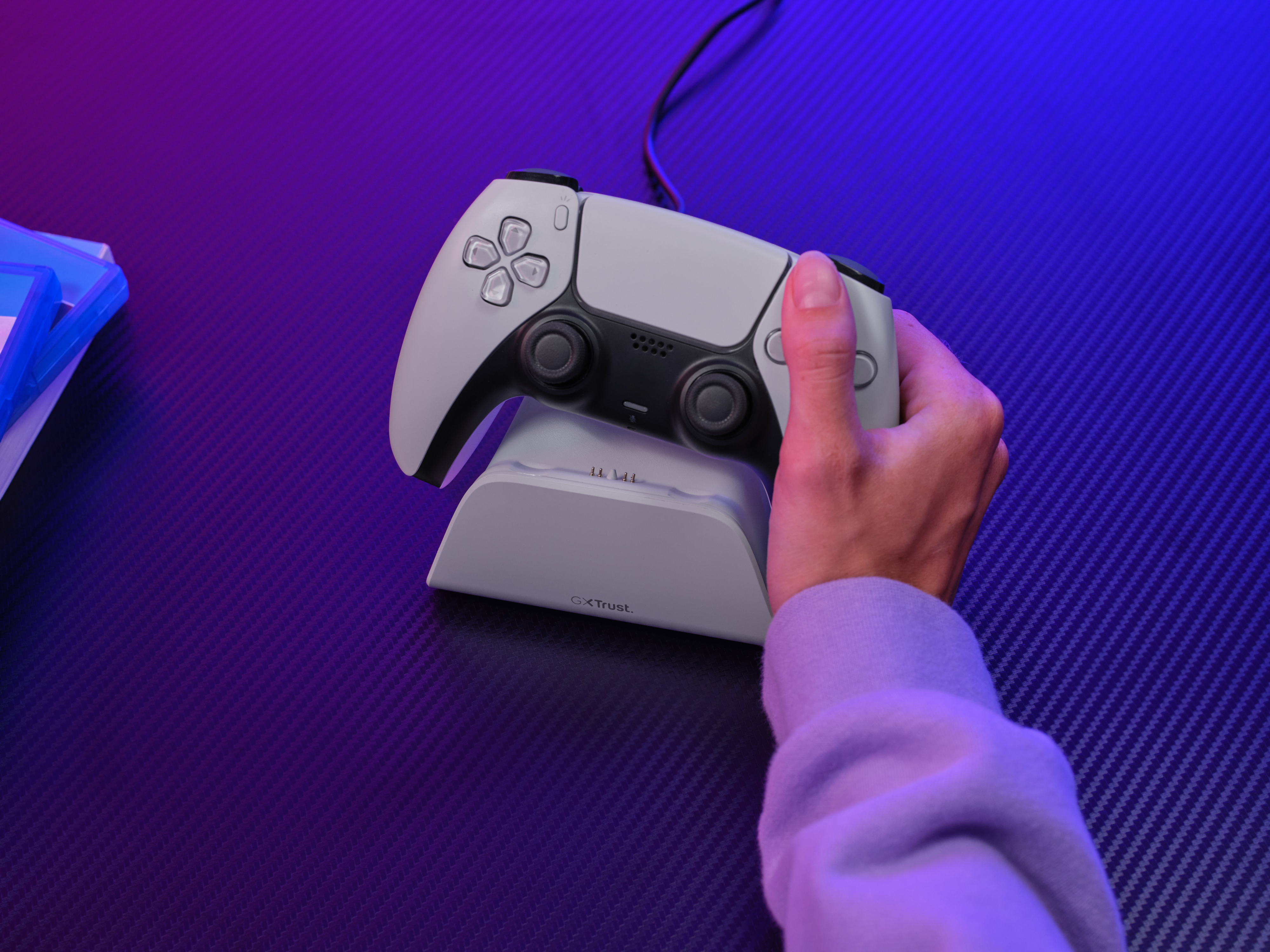 Зарядная станция Trust GXT 255W для PS5 White (25560_TRUST) фото 