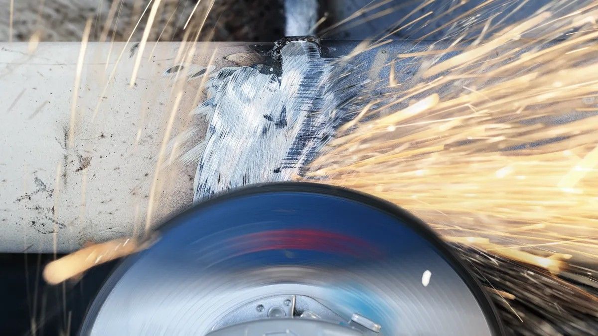 Диск шлифовальный Bosch Professional для металла 180x6x22.23мм (2.608.603.183) фото 