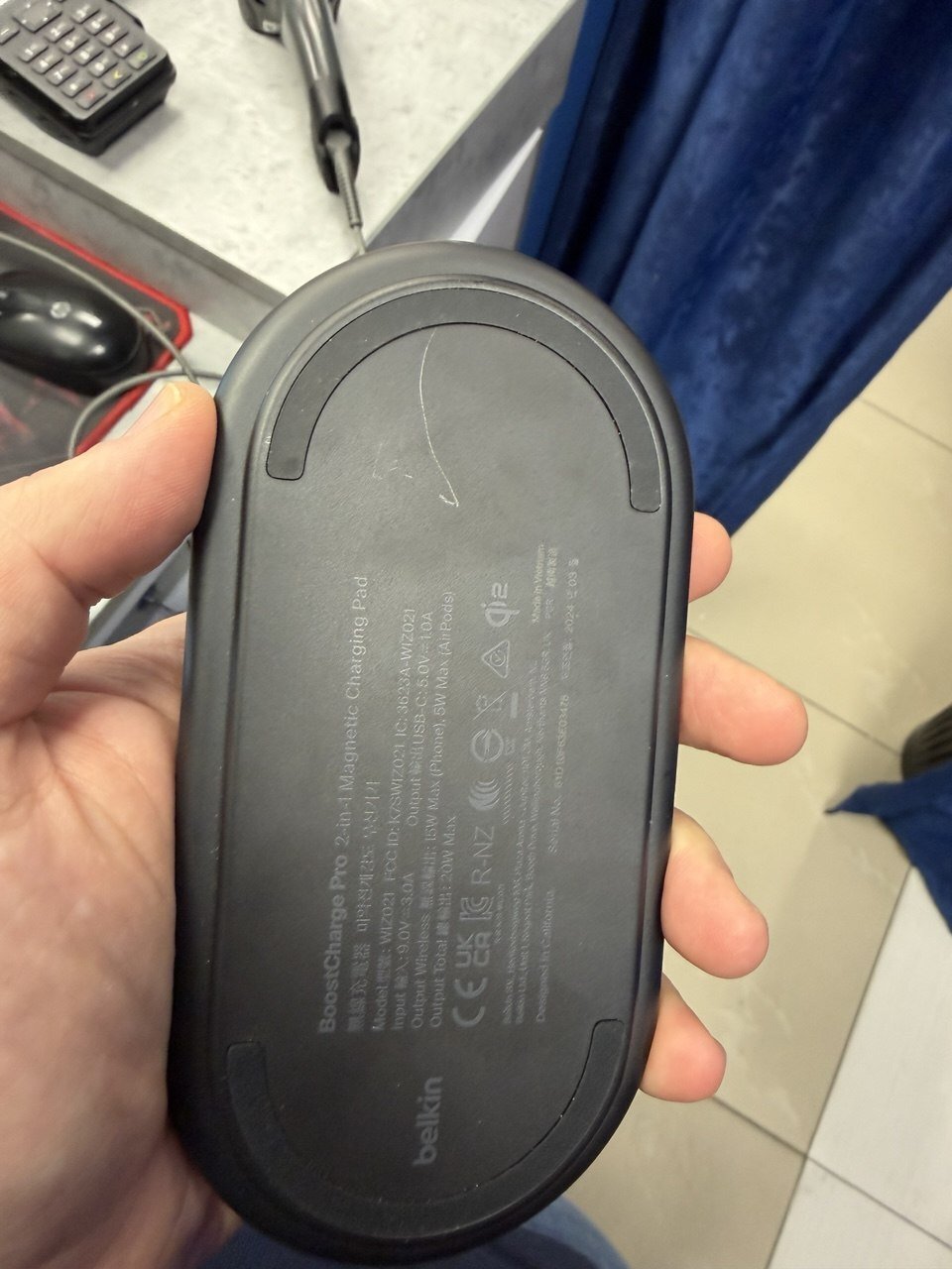 Беспроводное зарядное устройство Belkin 2в1 15Вт Pad Qi2 Black (WIZ021VFBK) фото 