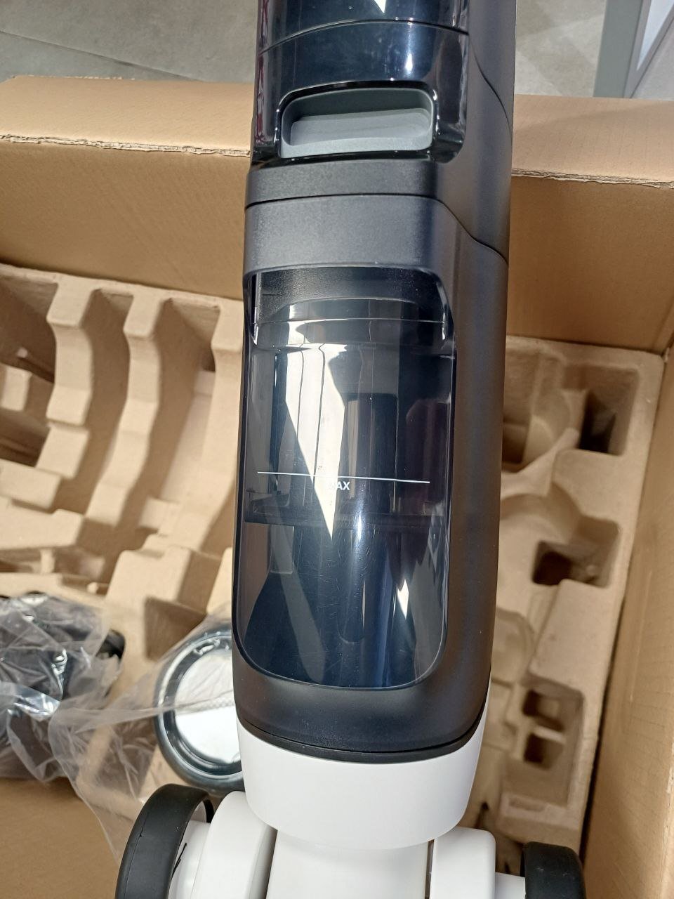 Беспроводной пылесос Karcher FCV 3 1.056-122.0 фото 