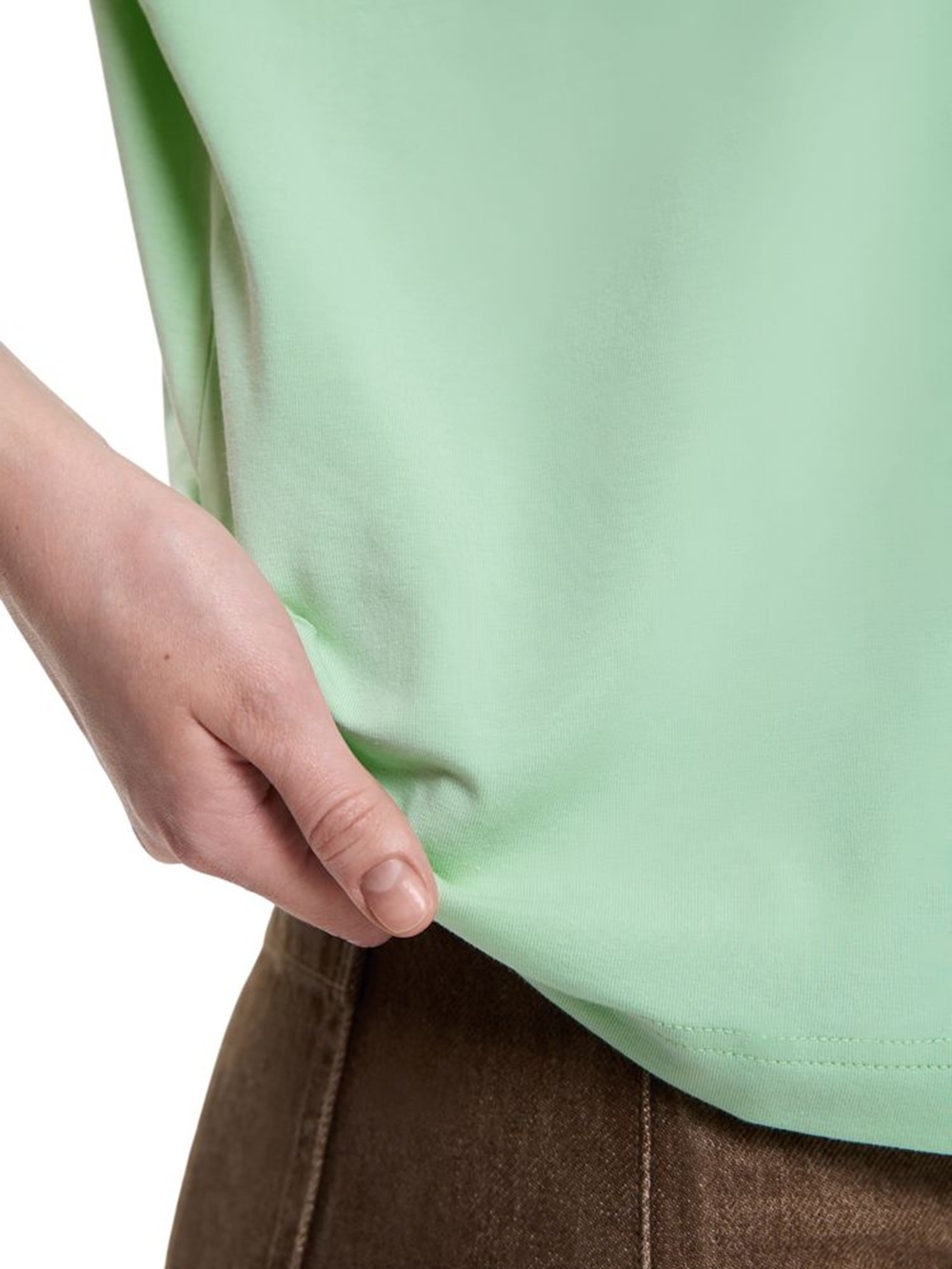 Футболка бавовняна жіноча Roza 240604 XS ментоловафото