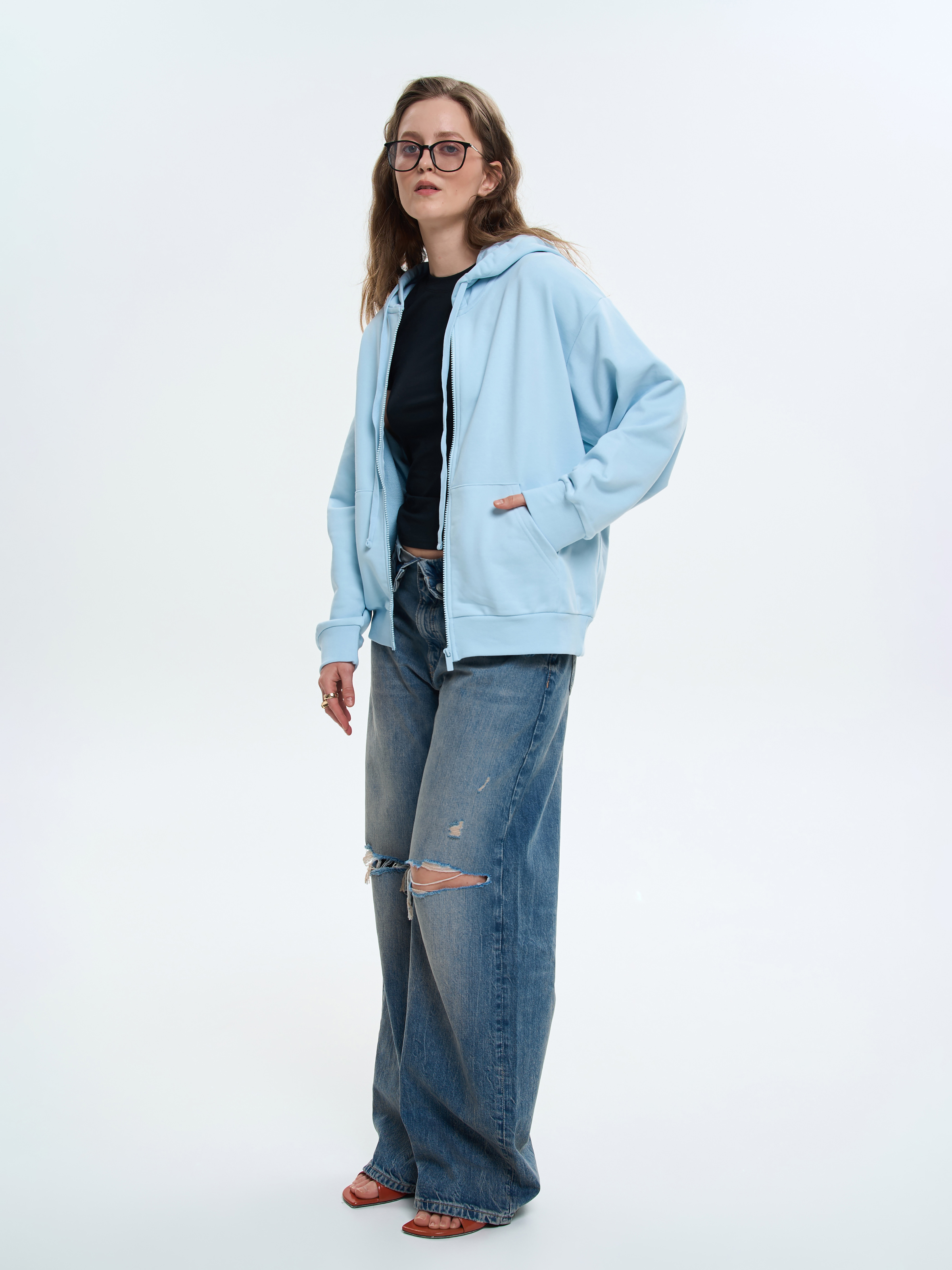 Худи на молнії жіноче Roza 211201 XS сіро-блакитнефото