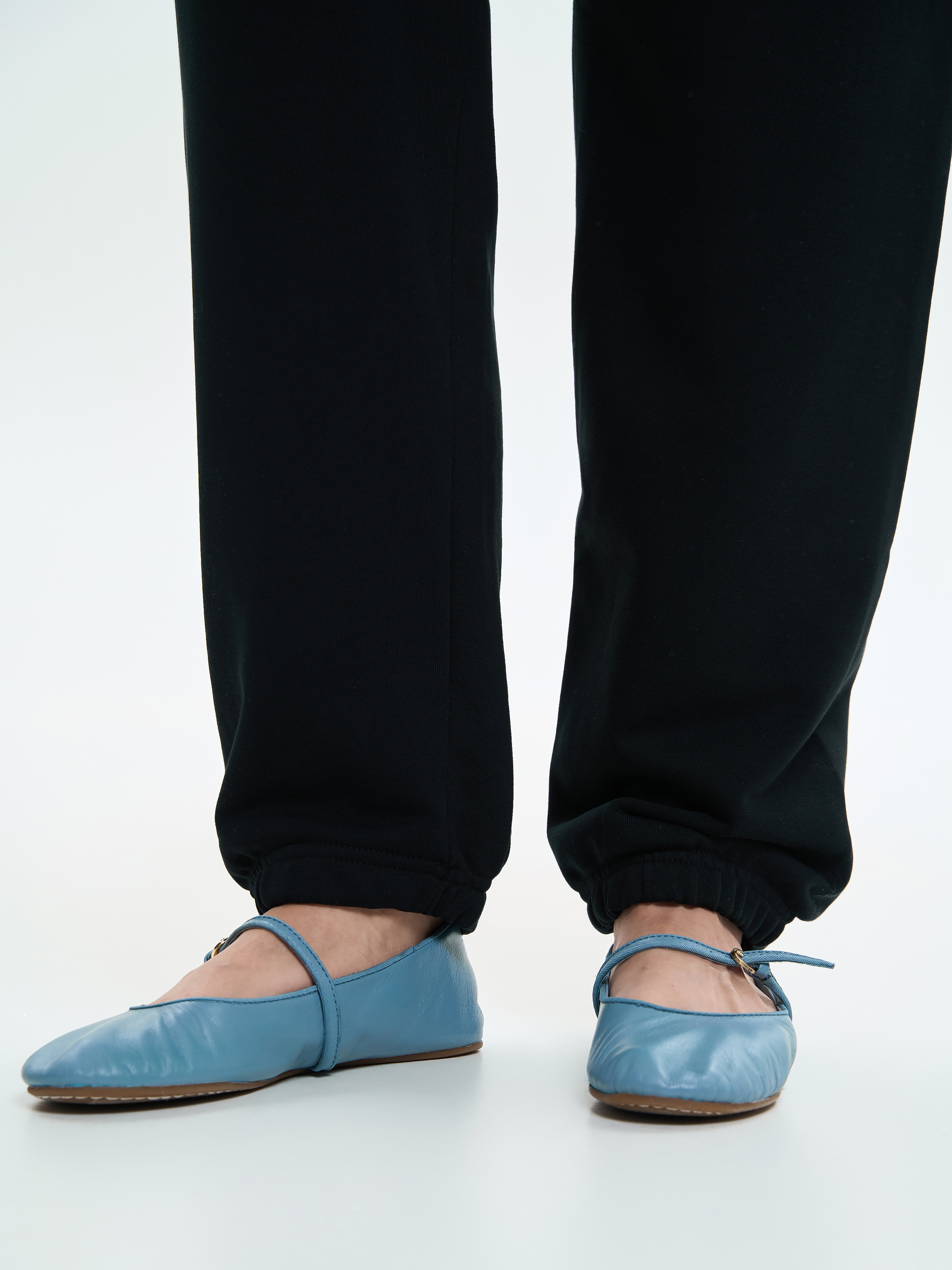 Штани спортивні жіночі Roza 231025 2XL чорніфото