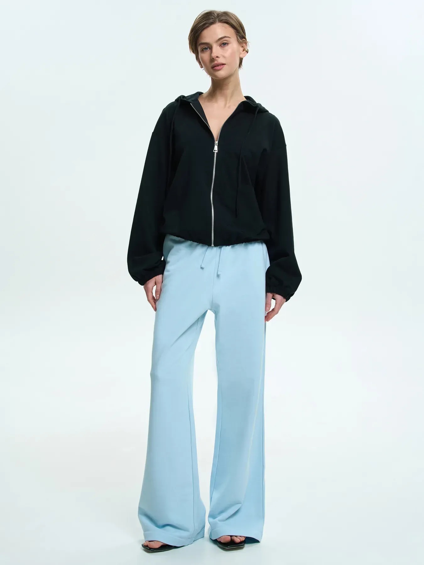 Штани спортивні жіночі Roza 240610 L сіро-блакитніфото