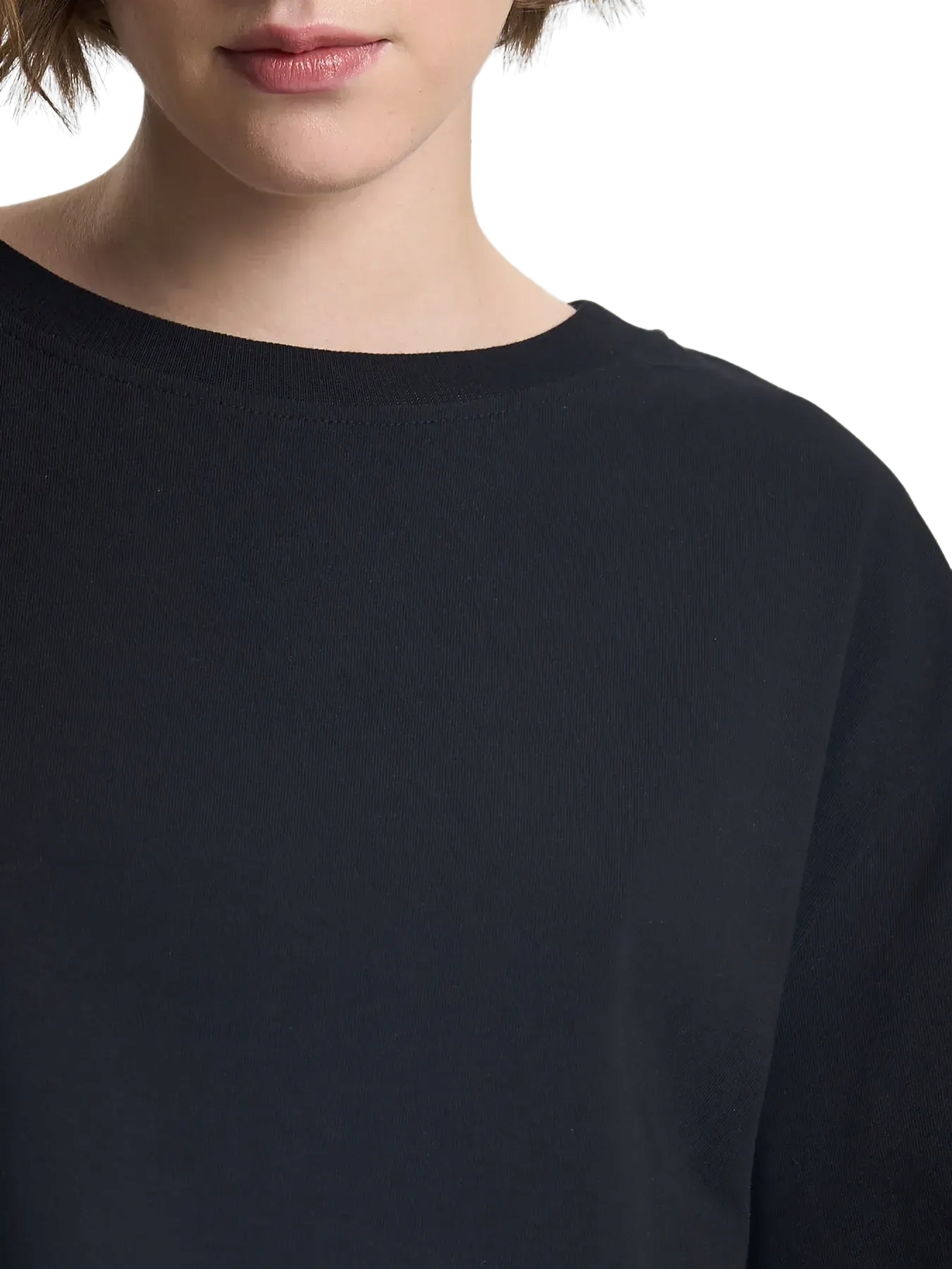 Футболка жіноча Roza 241201/1 M чорнафото