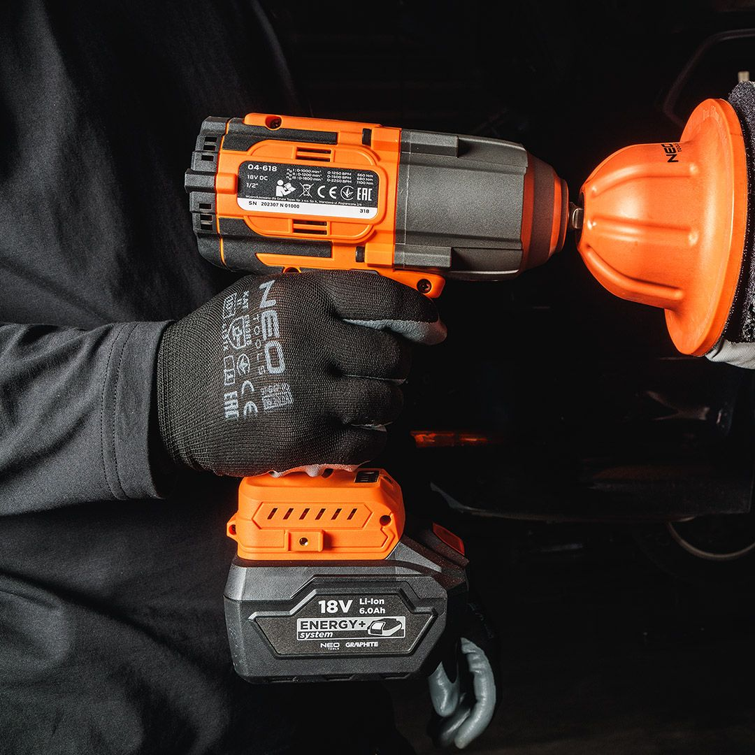 Рукавички робочі Neo Tools поліестер з нітриловим покриттям, р.10, сіро-чорний (97-647K-10)фото