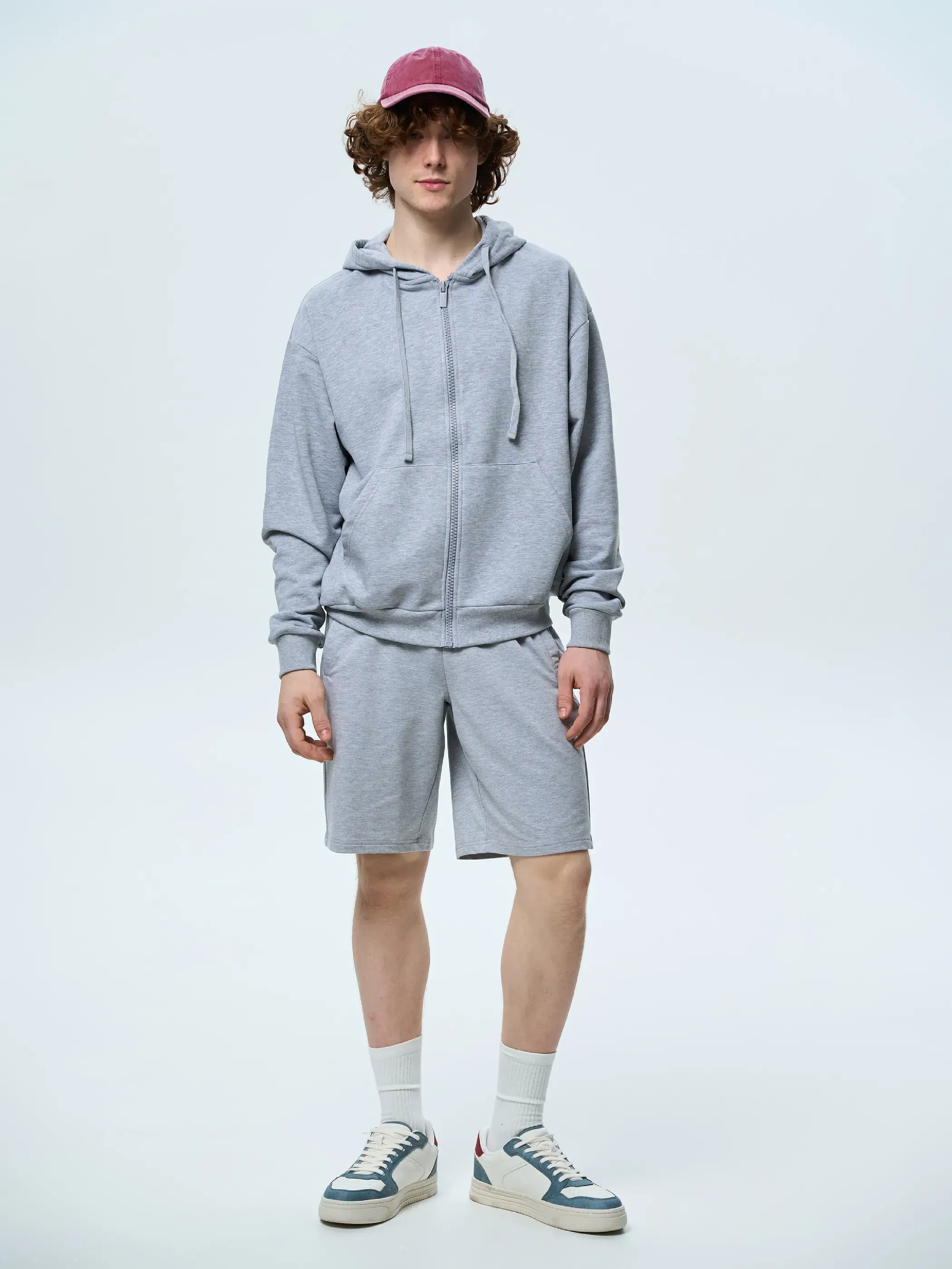 Спортивні шорти чоловічі Roza 200242 XL сіріфото