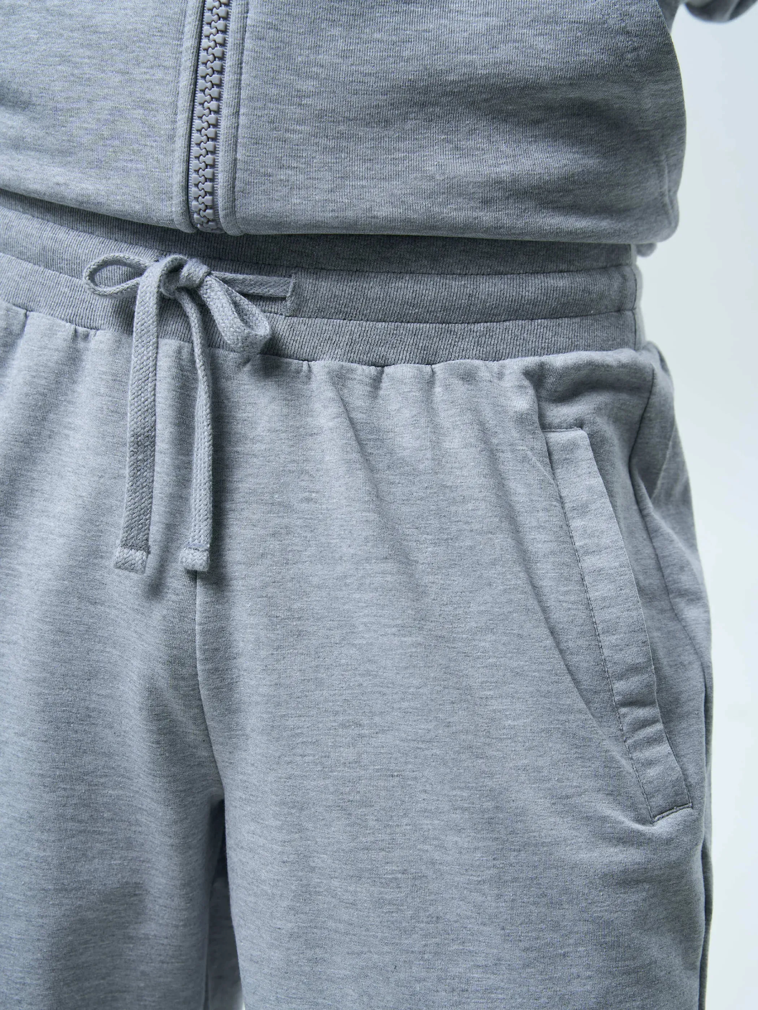 Спортивні шорти чоловічі Roza 200242 XL сіріфото