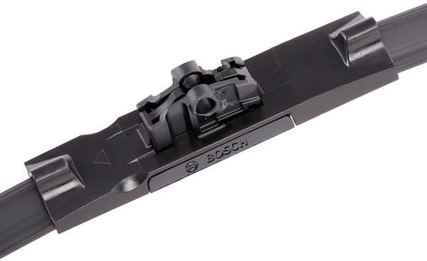 Комплект щеток стеклоочистителя Bosch Aerotwin Plus бескаркасный 550мм (3 397 006 949) фото 