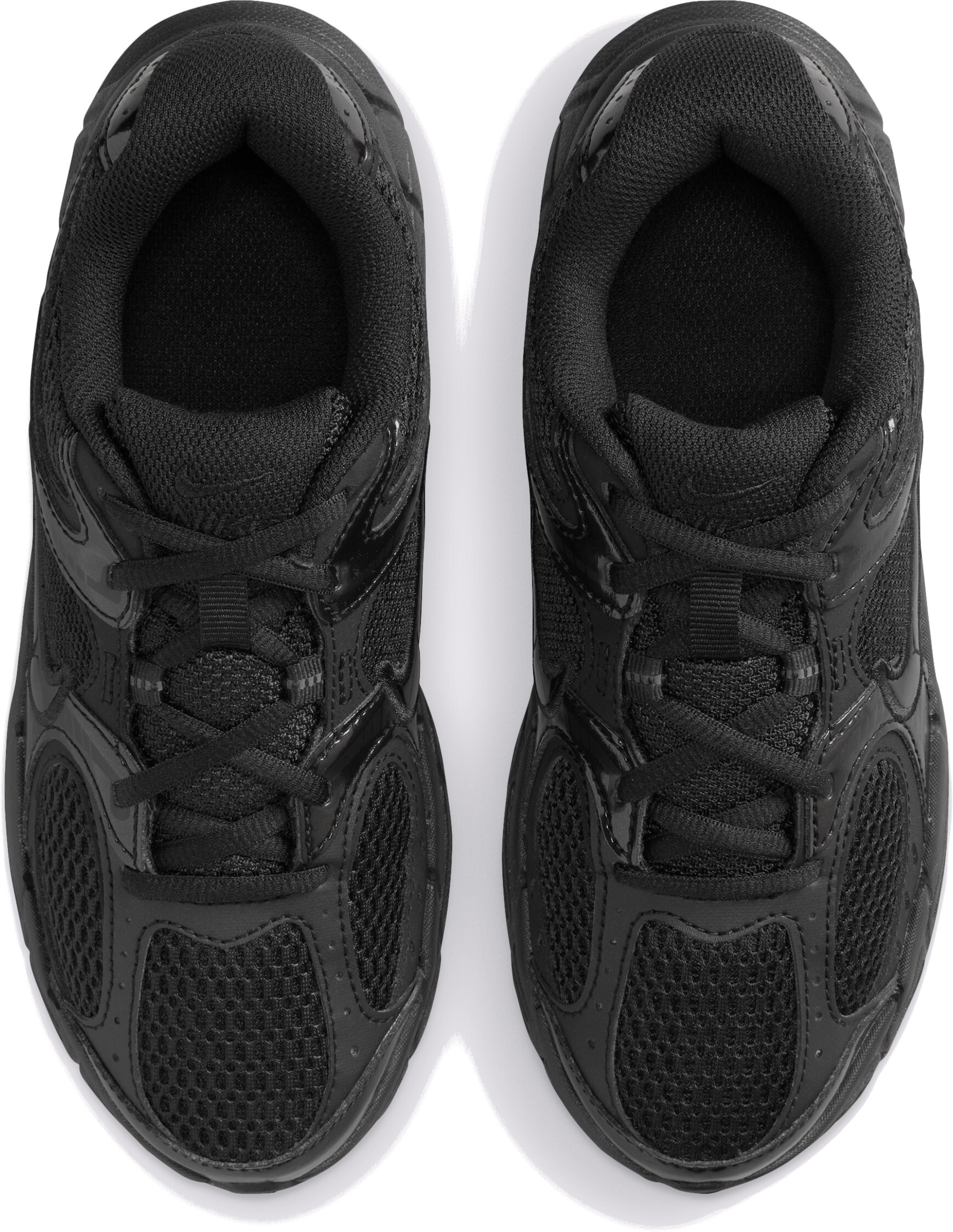 Кроссовки подростковые NIKE V5 Rnr (Gs) HQ6411-002 40 (7Y US) черные фото 