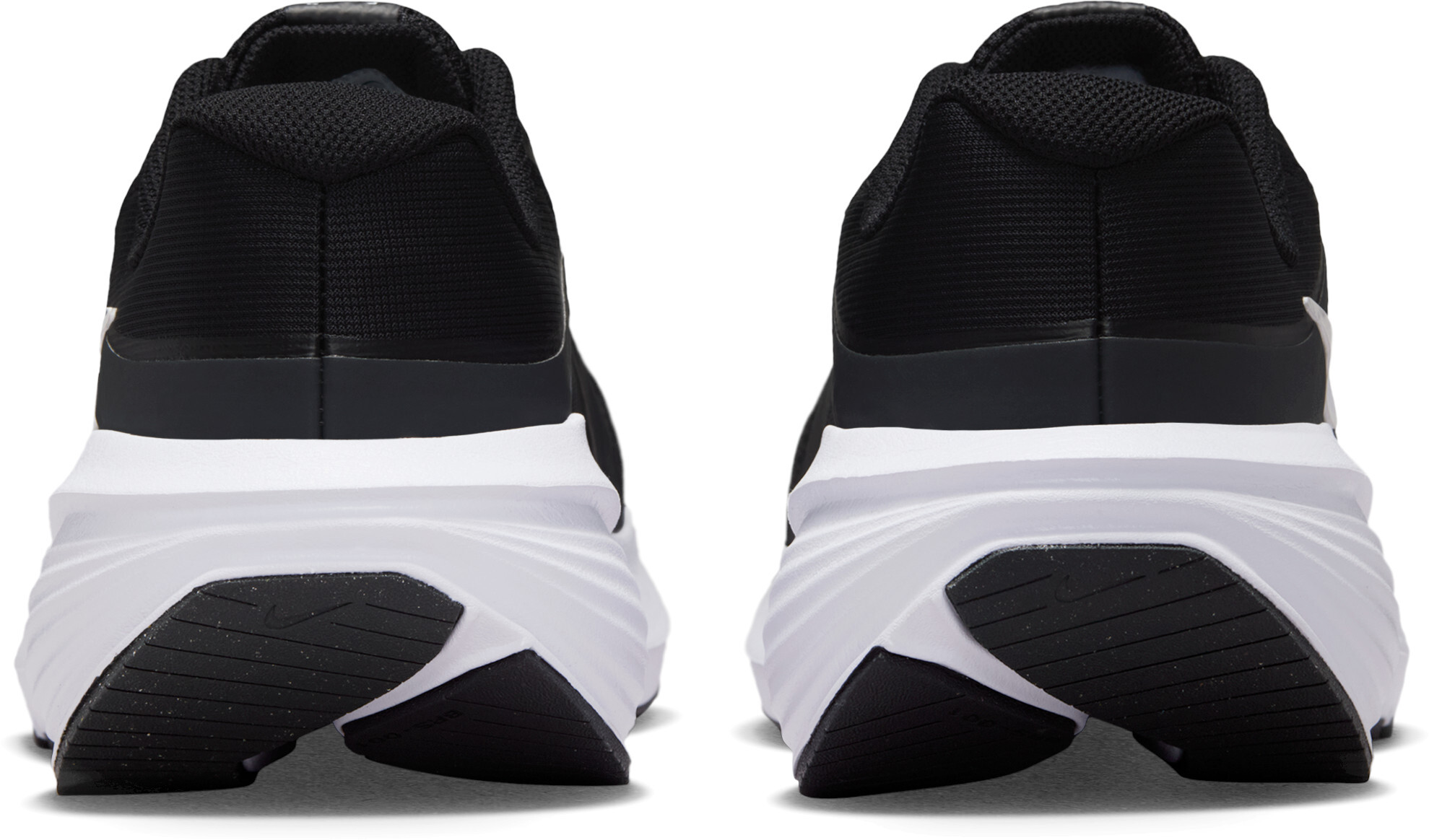 Кросівки чоловічі NIKE Downshifter 14 IB1895-002 44 (10 US) чорні/біліфото
