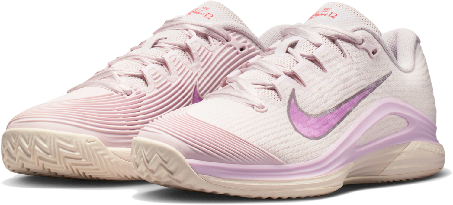 Кроссовки для тенниса женские NIKE W Zoom Vapor 12 Cly Prm IH1705