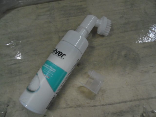 Пена-очиститель Silver для спортивной обуви 150 мл фото 