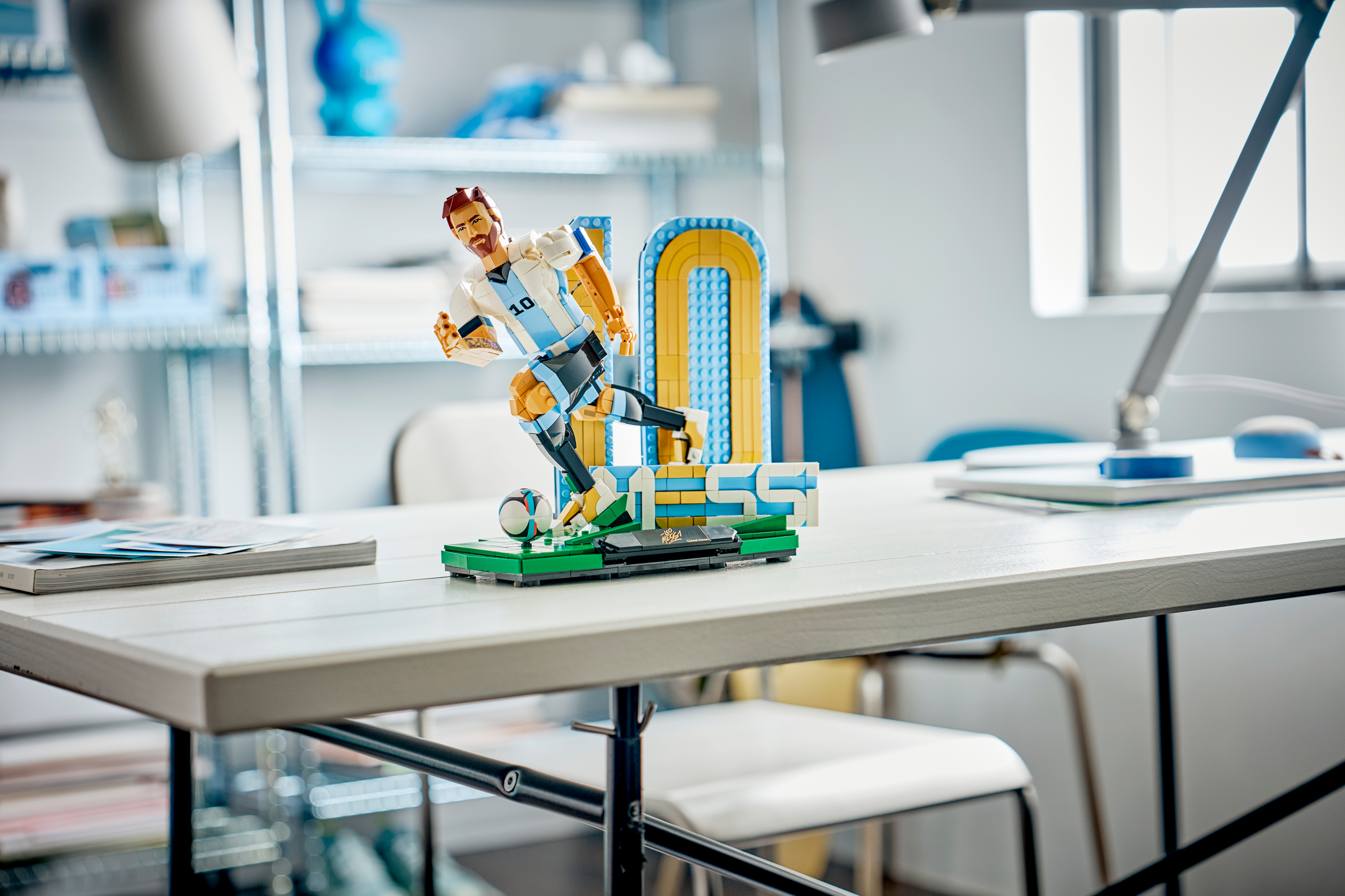 LEGO 43015 Editions Football Конструктор Лионель Месси - легенда футбола фото 