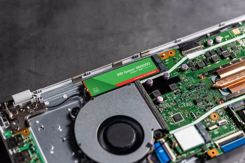 SSD накопичувач WD M.2 2280 2TB Green SN3000 (WDS200T4G0E-00CPS0) фото