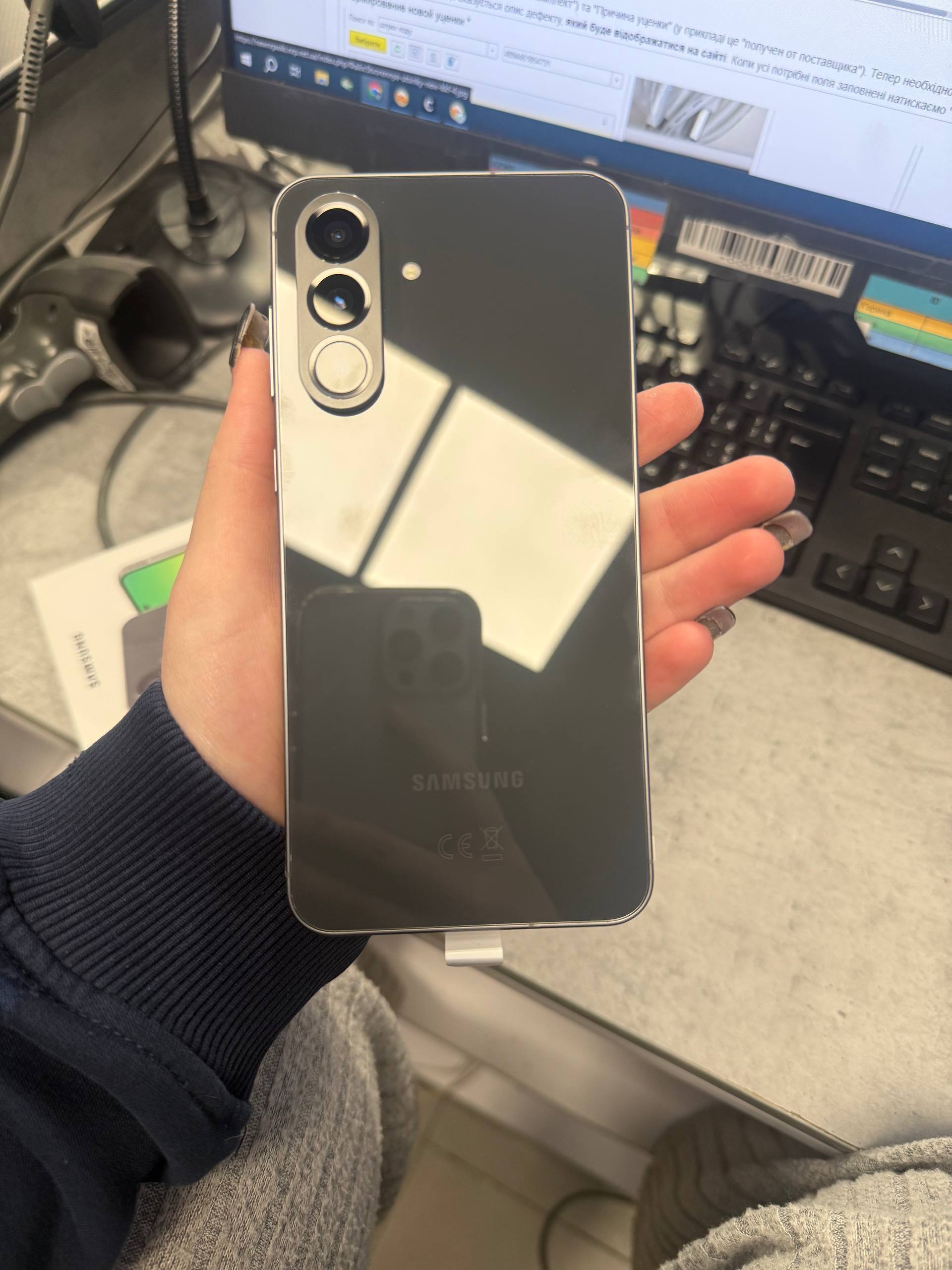 Смартфон Samsung Galaxy A56 5G 8/256Gb Graphite (SM-A566BZKCEUC) фото 