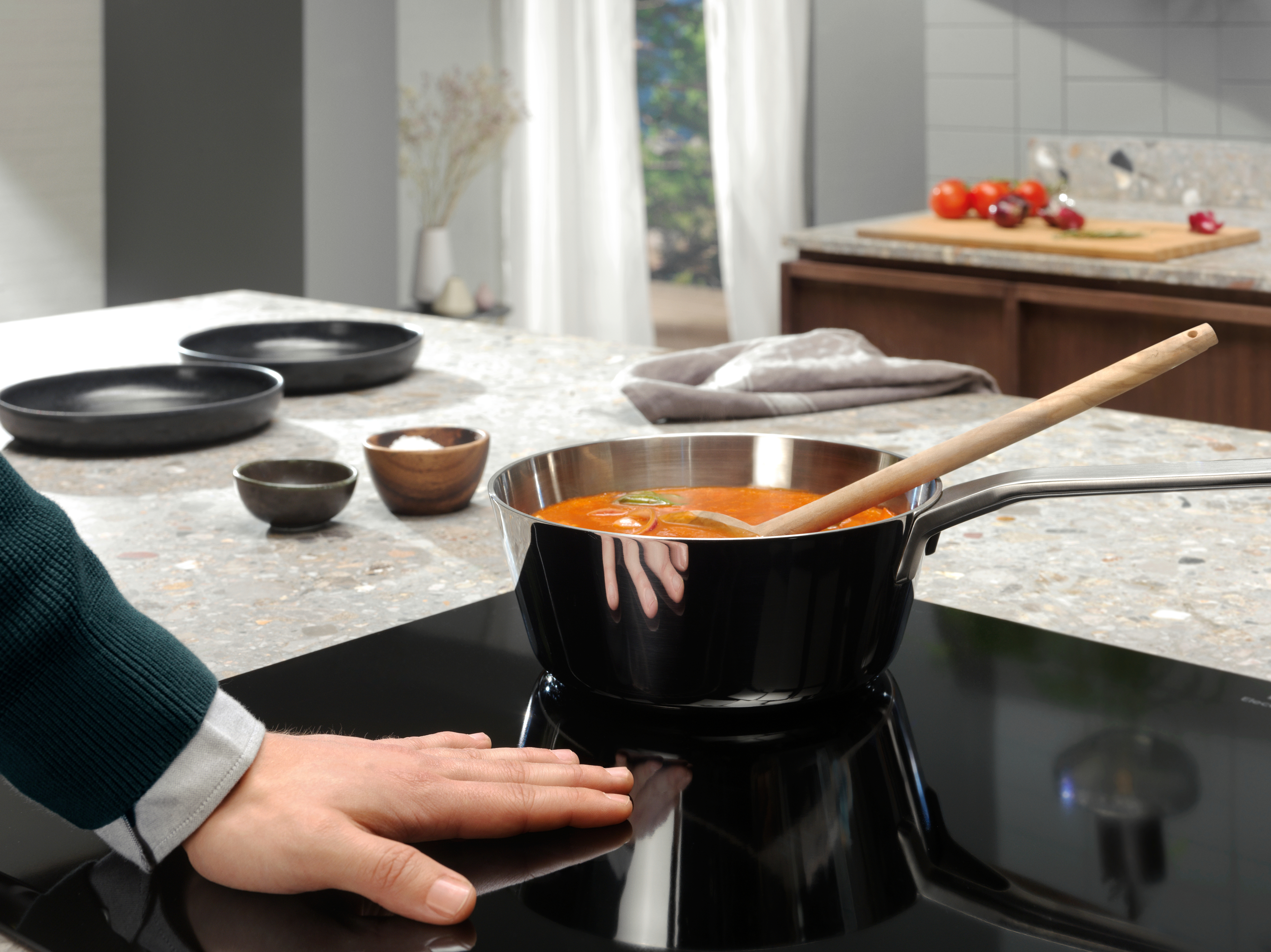 Варильна поверхня Electrolux LIT60336Cфото