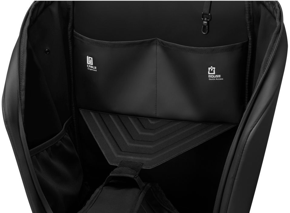 Рюкзак Lenovo Legion 16'' Armored Gaming Backpack GB900 (GX41T08941) фото 