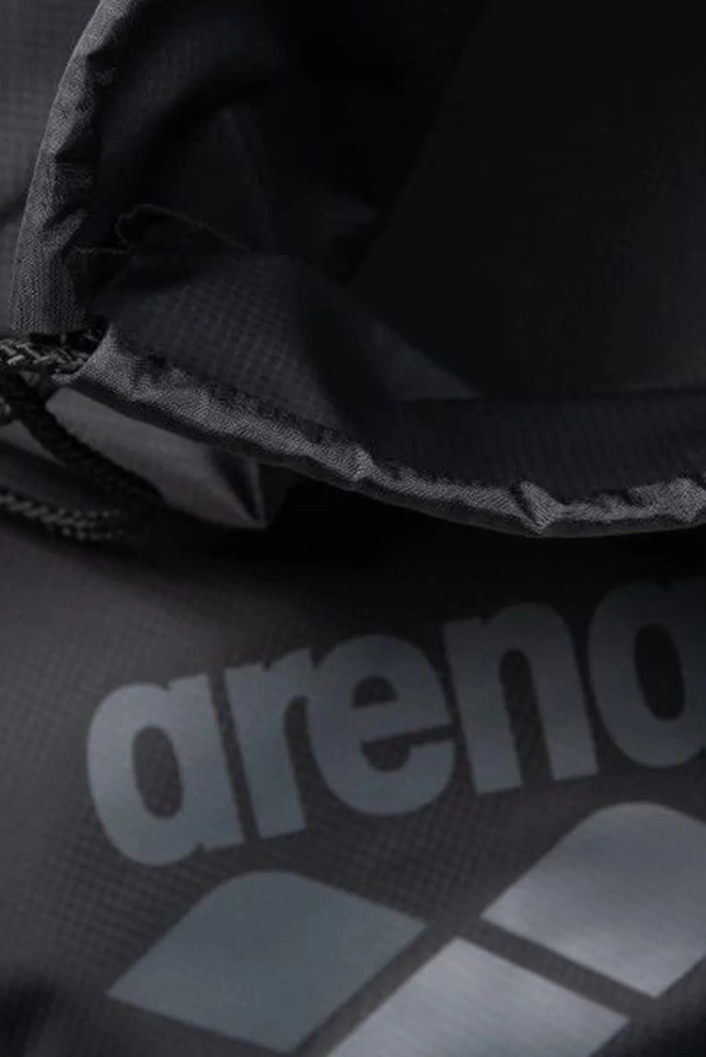 Сумка Arena One Go Swimbag 10L 010239-100 черная фото