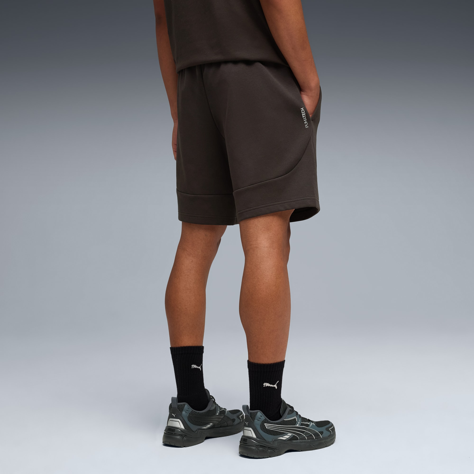Спортивные шорты мужские Puma Pumatech Shorts 692182-01 L черные фото 
