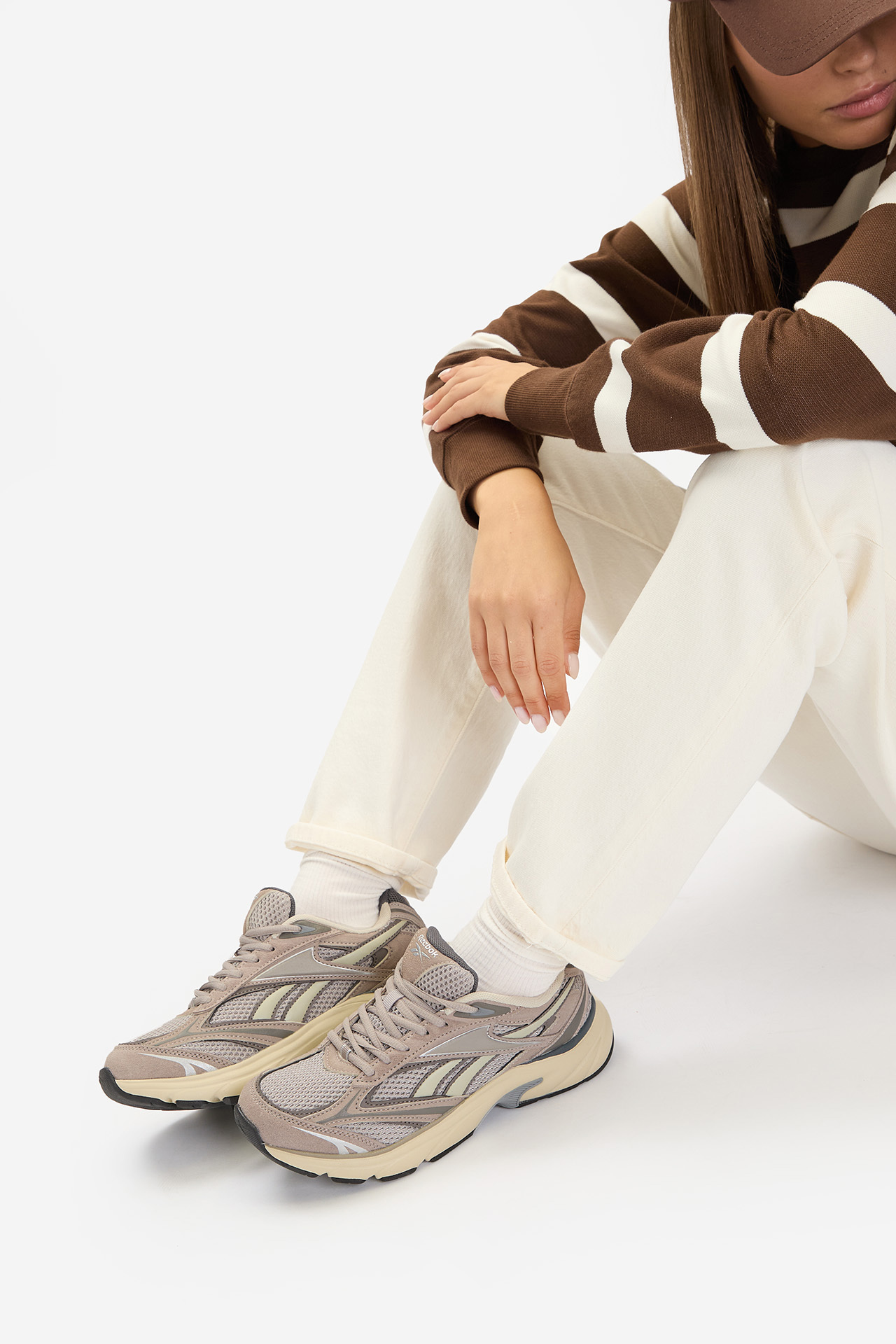 Кроссовки женские Reebok AR30278W-SNV 40,5 бежевые фото10