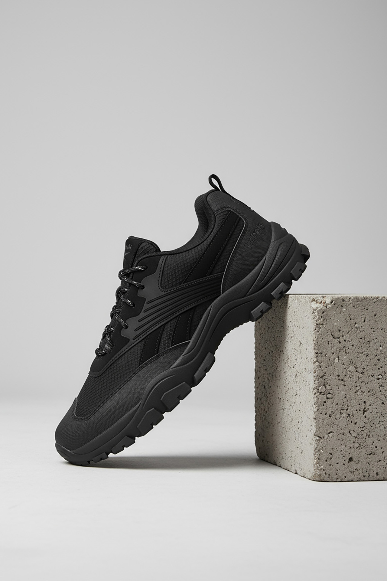 Кроссовки мужские Reebok RDG CITY TREKER 100237195 45,5 черные фото9