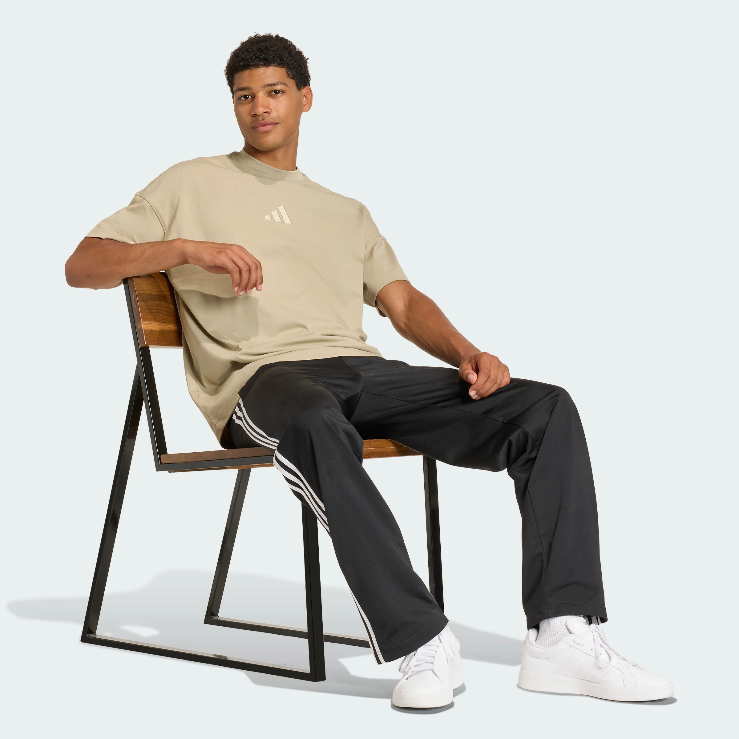 Футболка бавовняна чоловіча Adidas M A SZN T KC3187 M бежевафото5