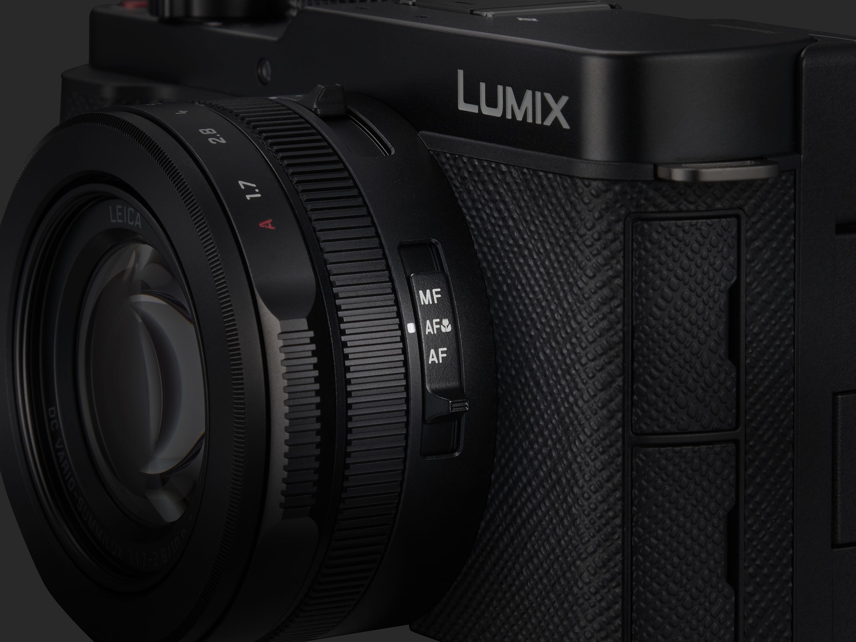 Фотоаппарат Panasonic Lumix L10 Black (DC-L10E-K) фото 18