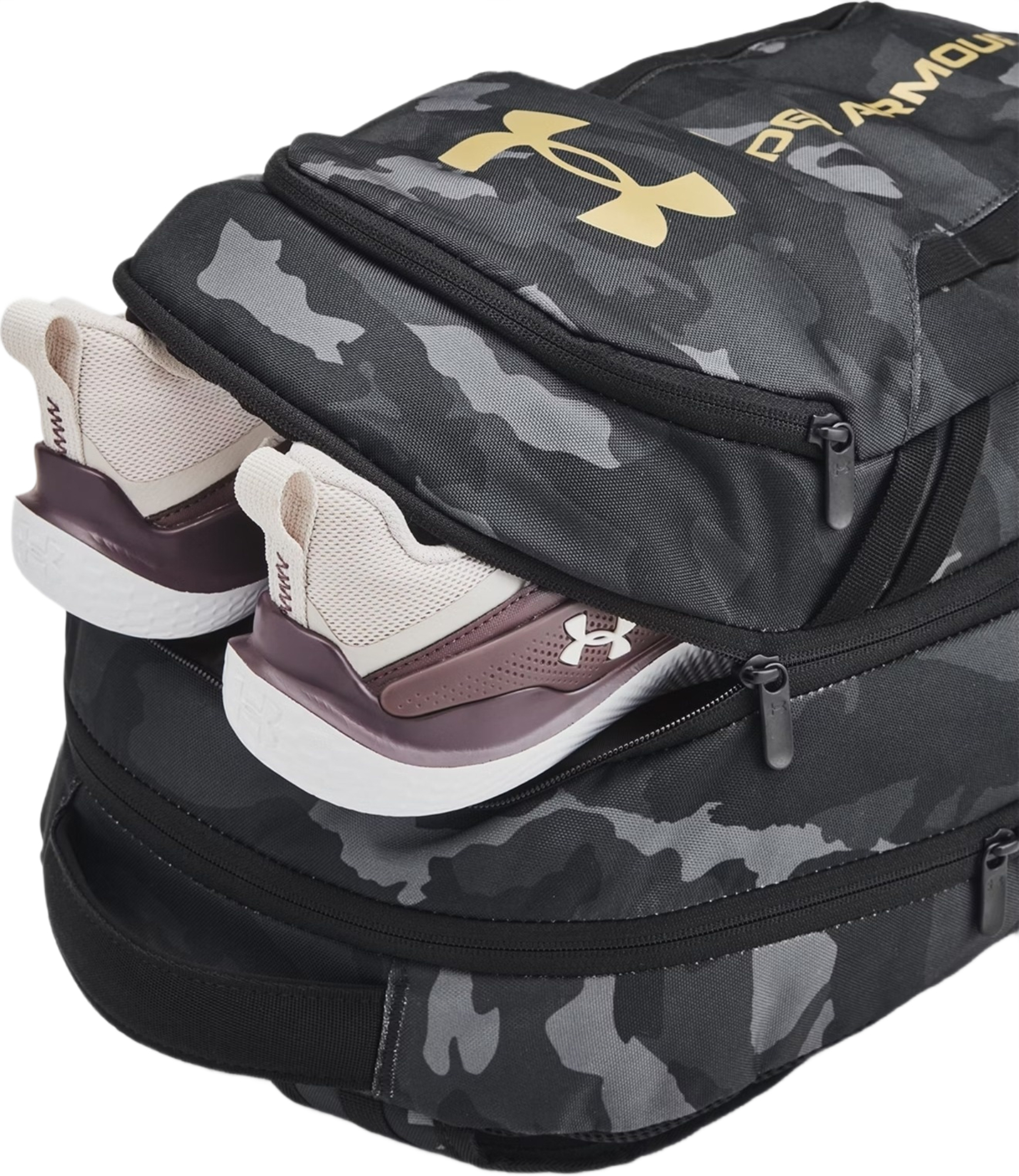 Рюкзак Under Armour Hustle 6.0 Backpack 29L 1384672-001 черный фото 