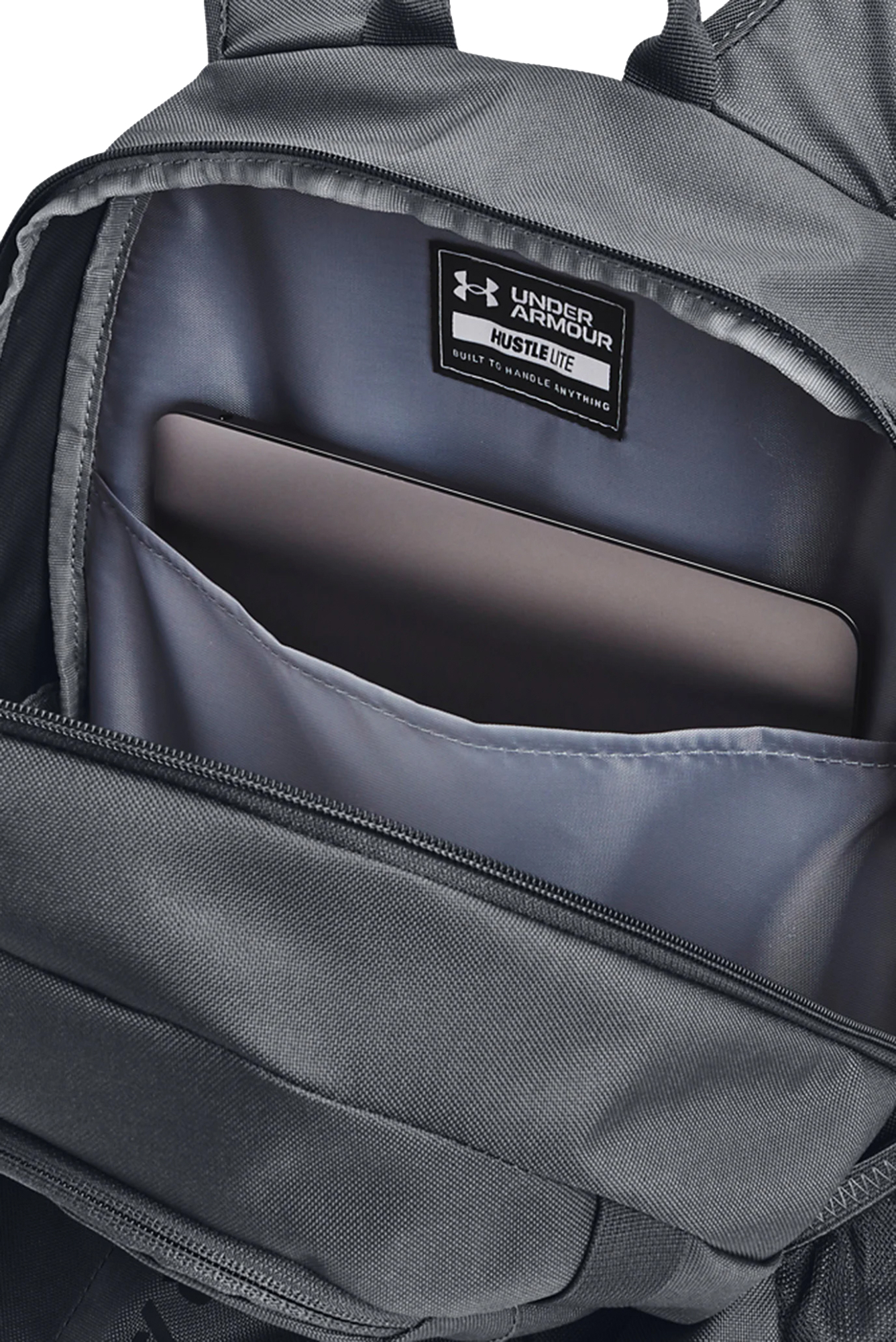 Рюкзак Under Armour Hustle Lite Backpack 26,5L 1364180-012 серый фото 