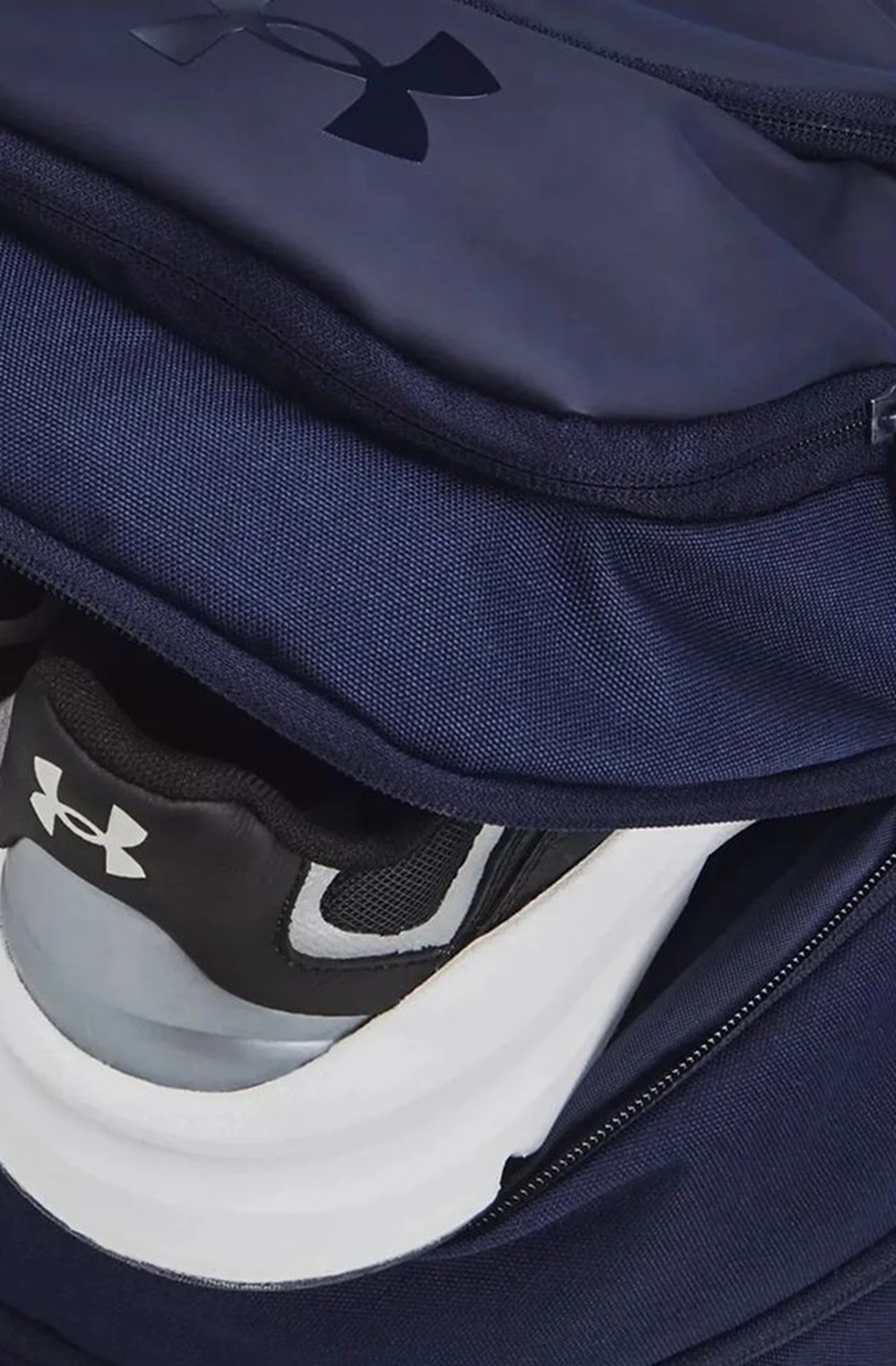 Рюкзак Under Armour Hustle Pro 6.0 Backpack 31L 1384671-410 темно-синий фото 