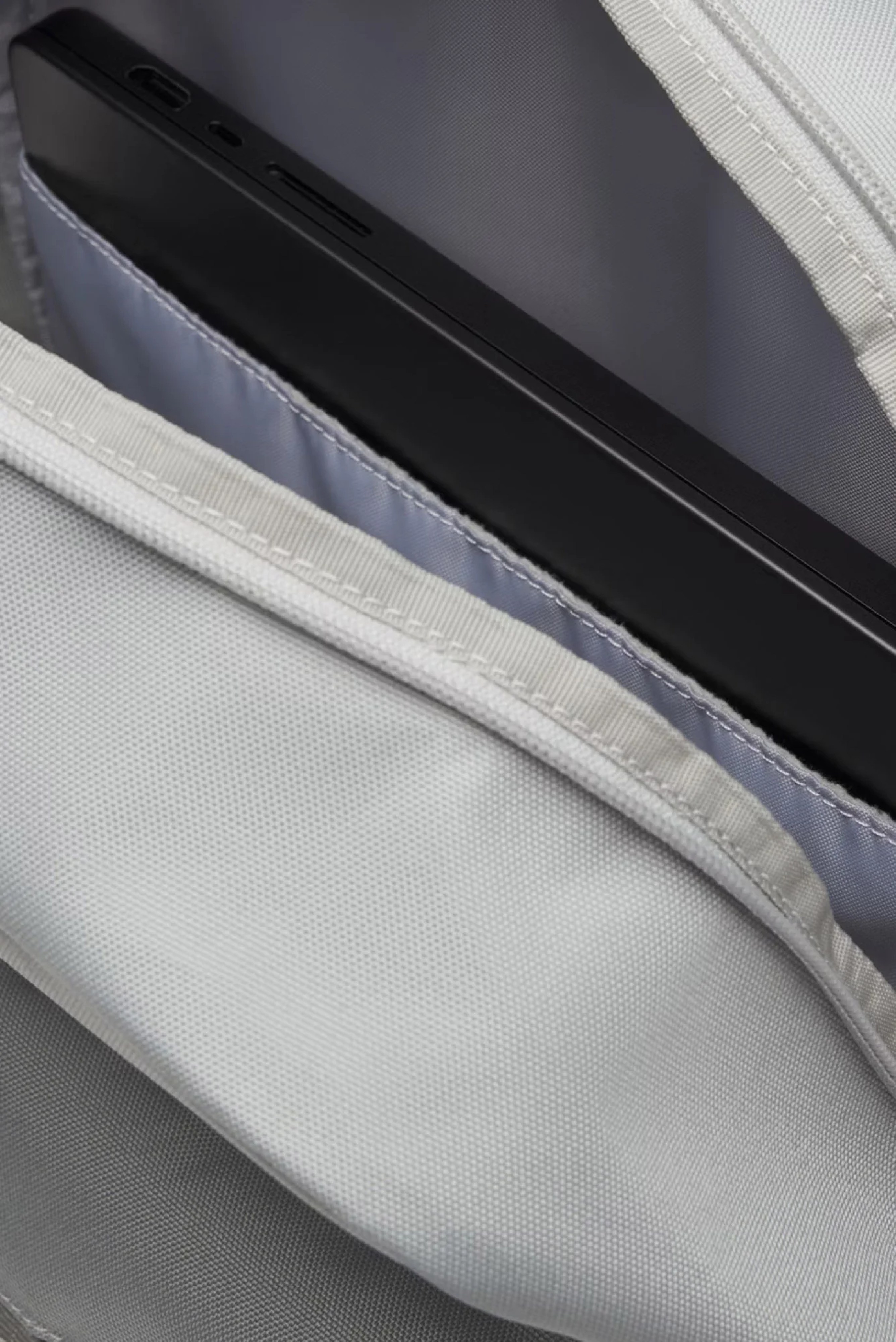 Рюкзак Under Armour Triumph Campus BP 23L 1384462-069 сірийфото