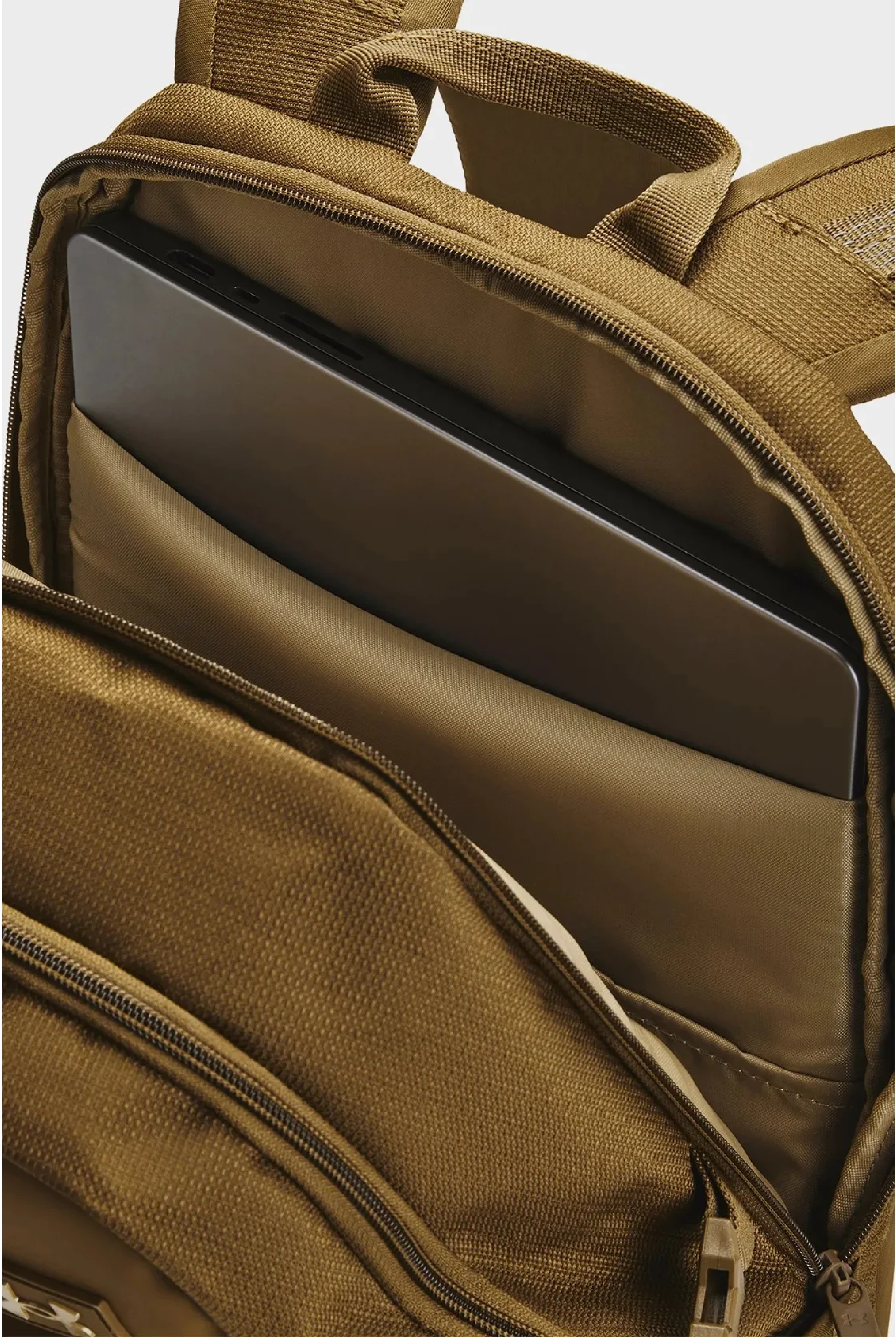 Рюкзак Under Armour Triumph Sport Backpack 21L 1372290-498 гірчичнийфото