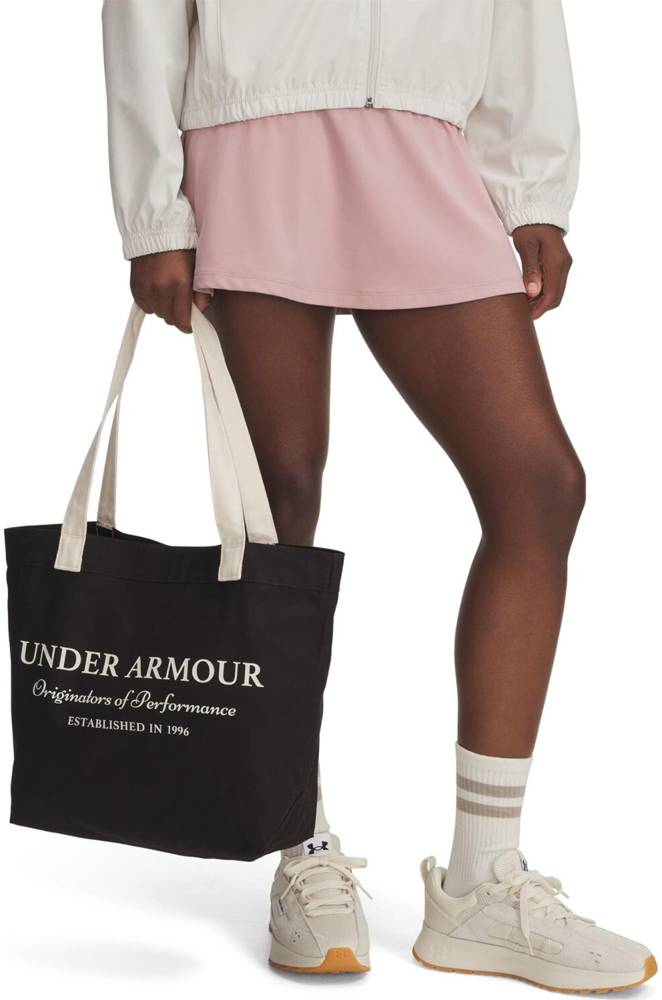 Сумка Under Armour Canvas Tote 20L 6001898-004 черная фото 
