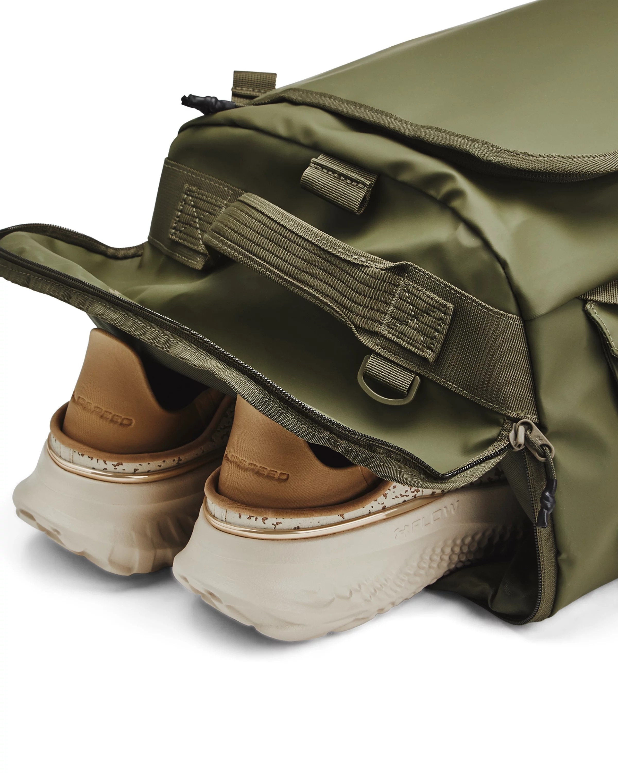 Рюкзак-сумка Under Armour Triumph Backpack Duffle 48L 1384664-390 оливковая фото 